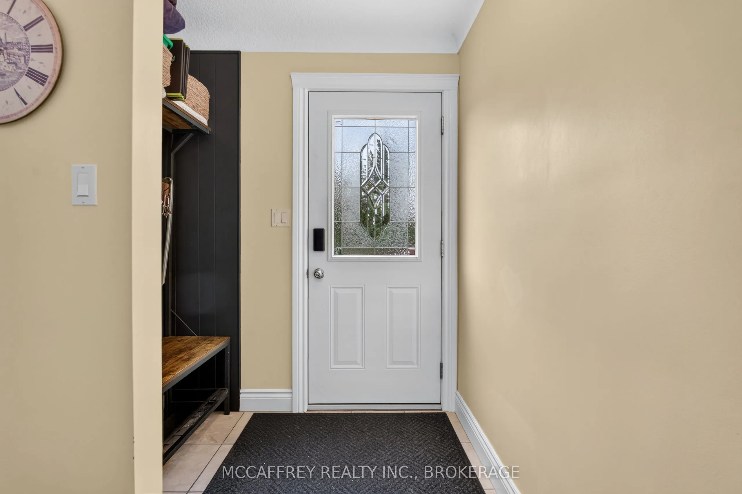 1242 Leyton Avenue
