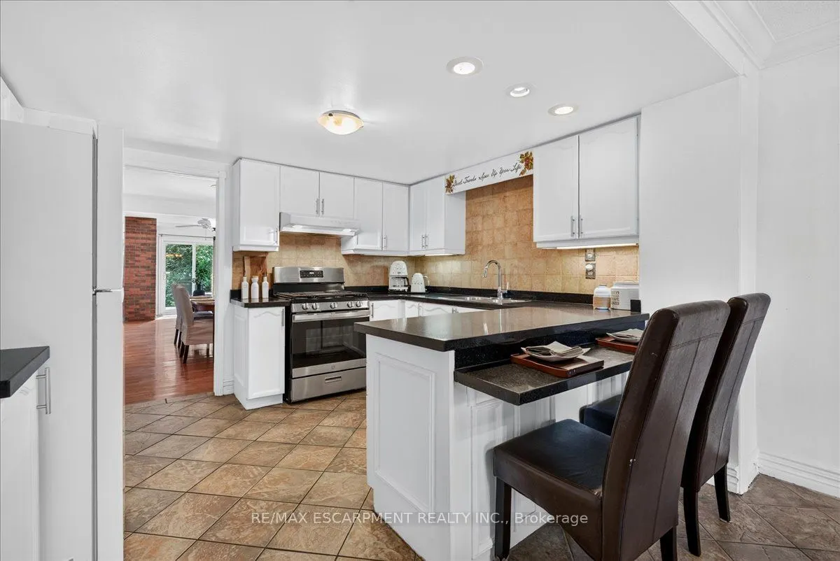 52 Sunvale Place