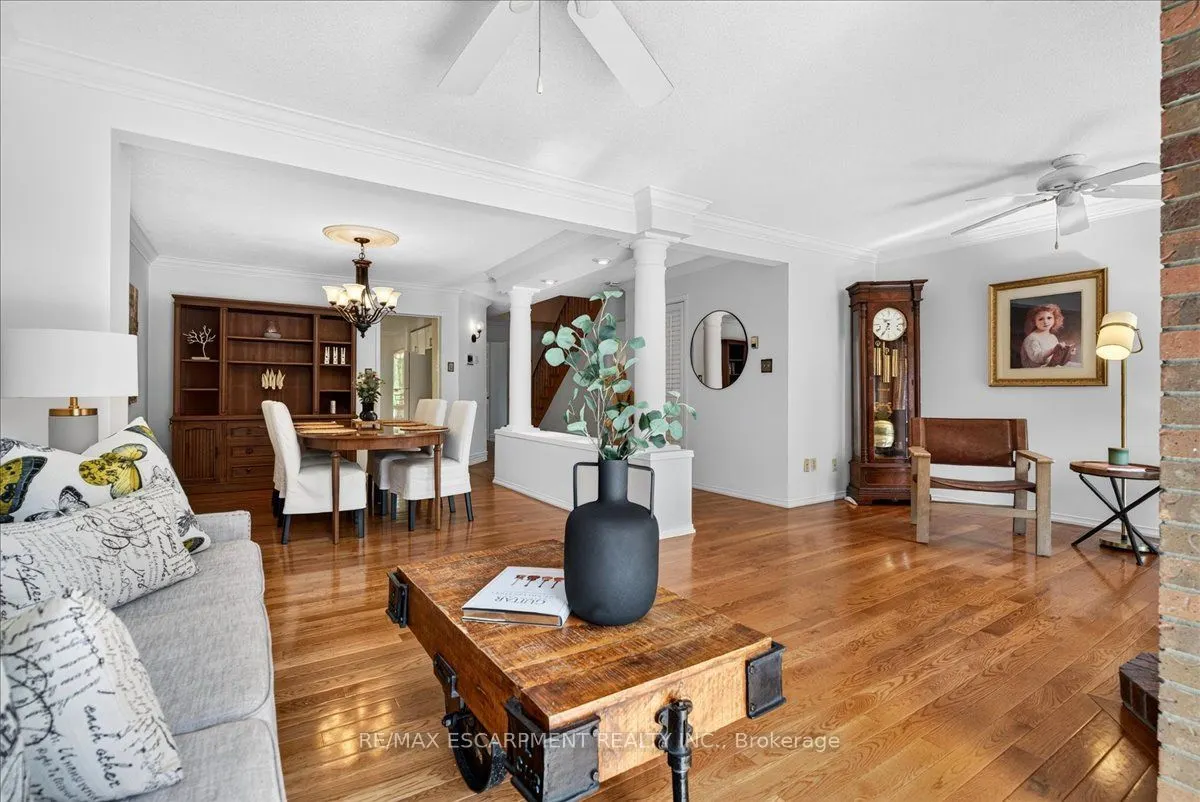 52 Sunvale Place