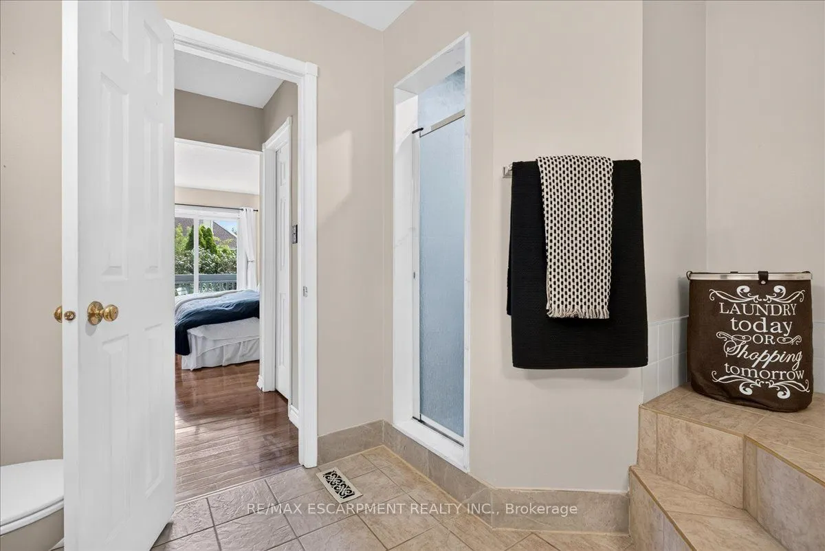 52 Sunvale Place