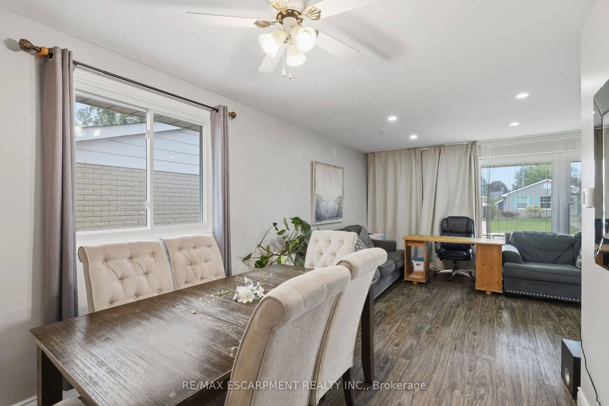 58 VANIER Place
