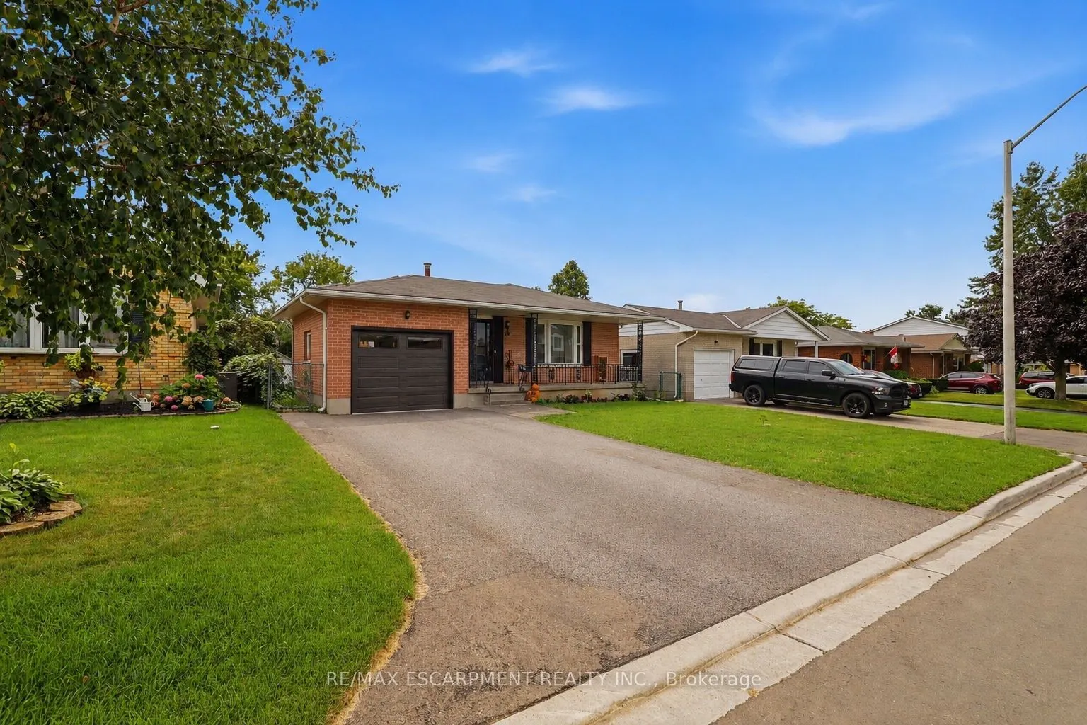 58 VANIER Place