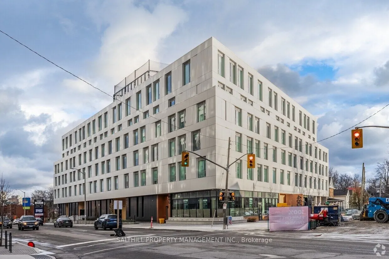 485 Albert Street #1