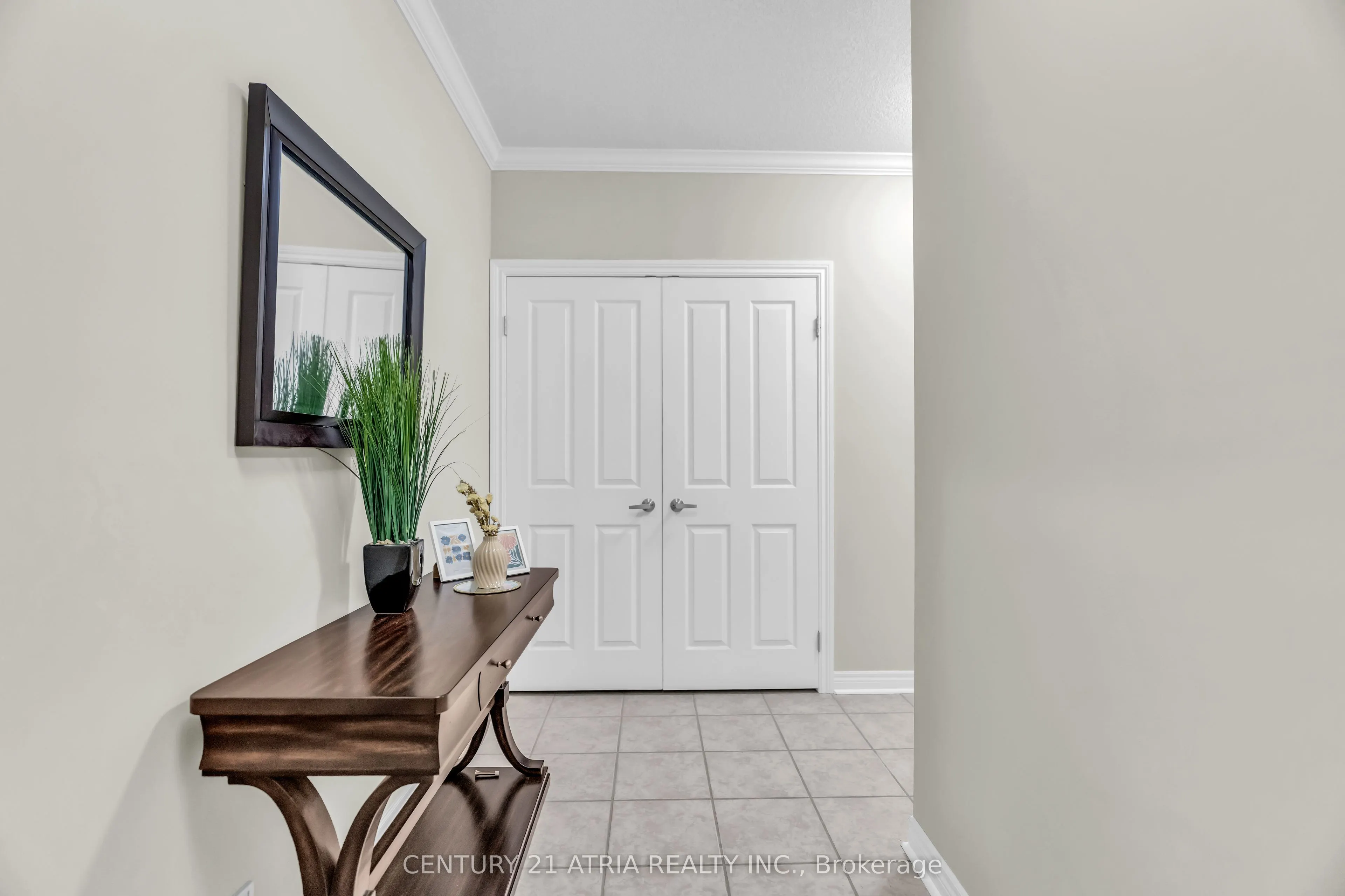 1030 Coronation Drive #1014