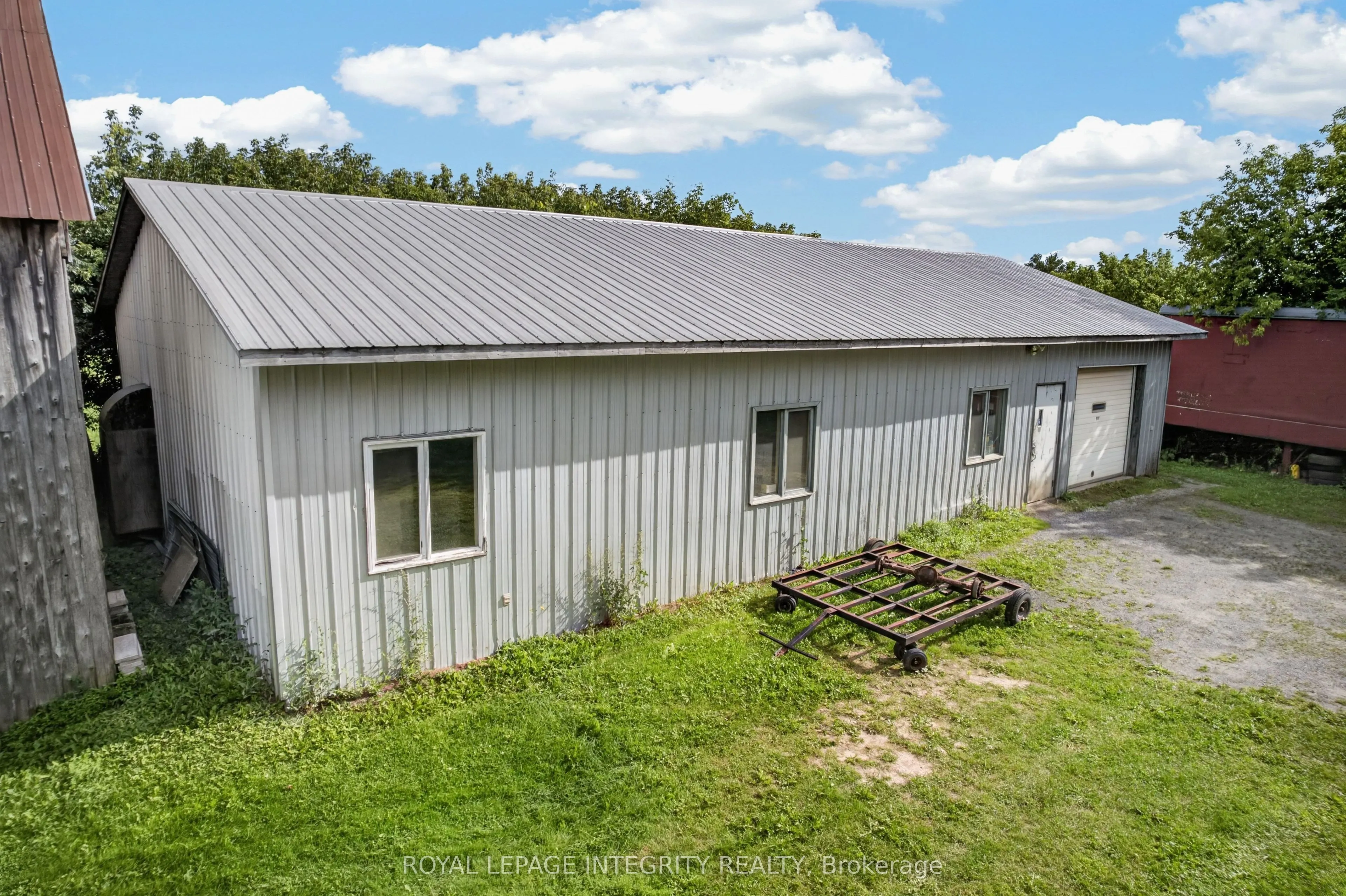 2063 Dwyer Hill Road