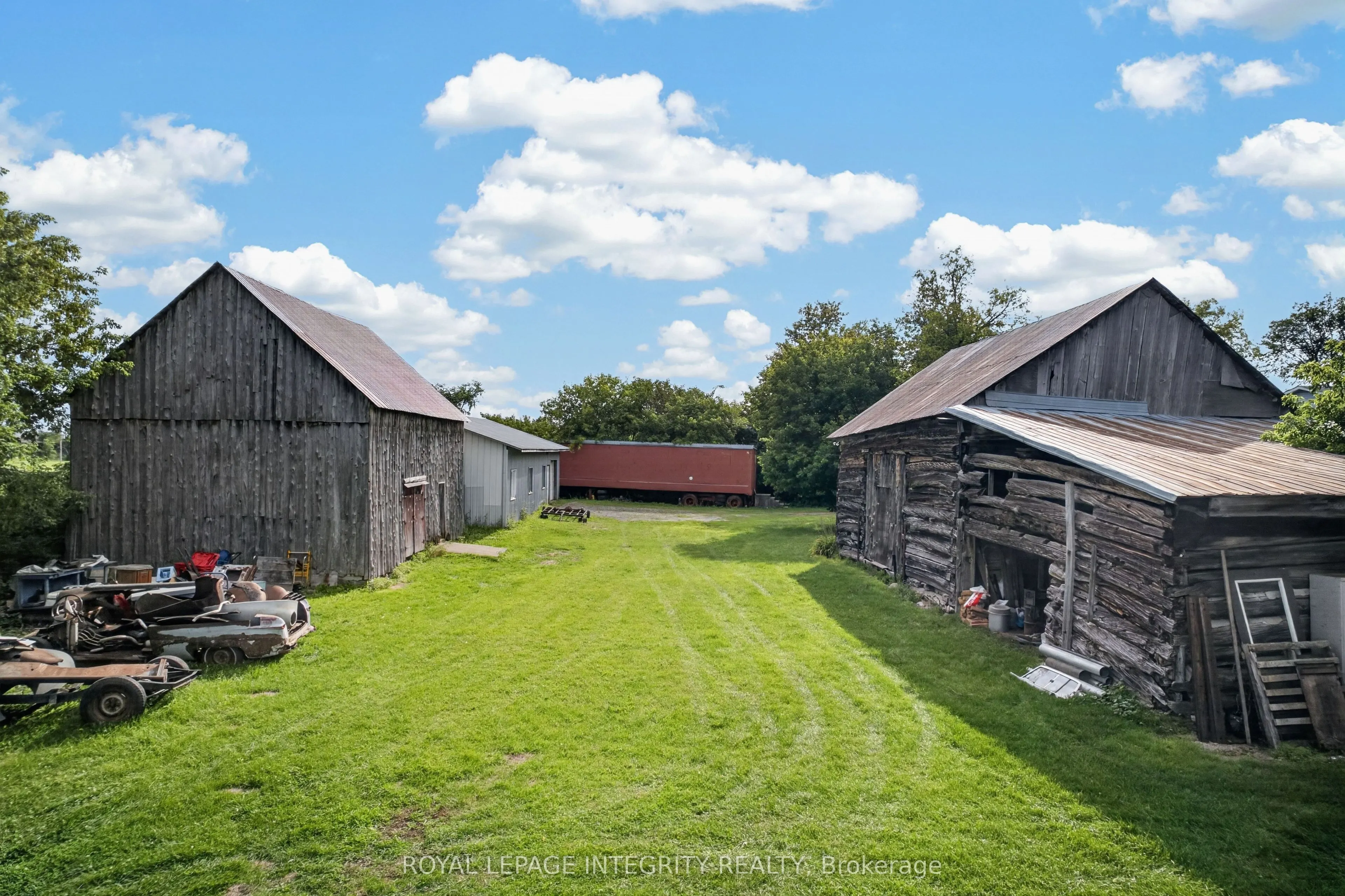 2063 Dwyer Hill Road