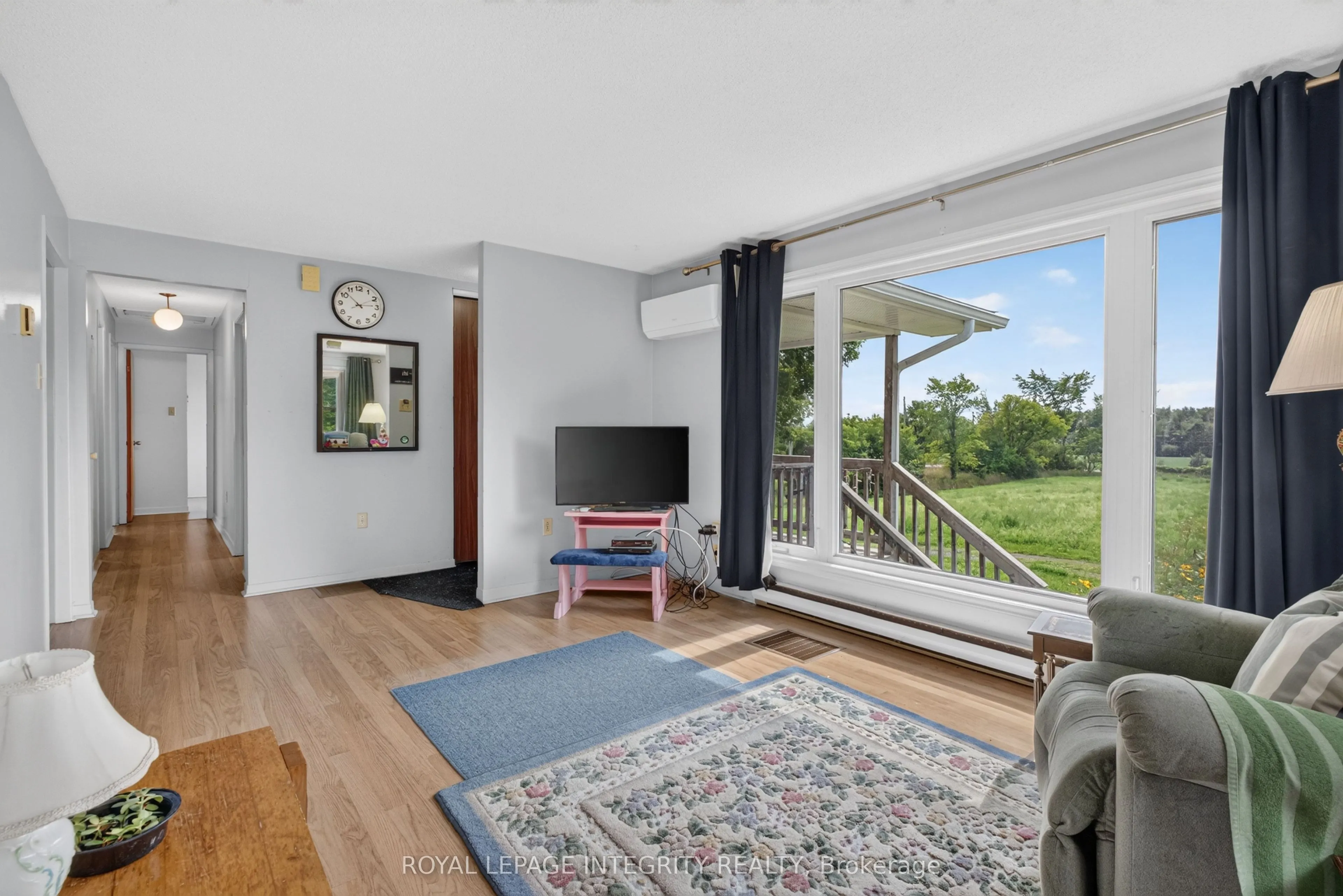 2063 Dwyer Hill Road
