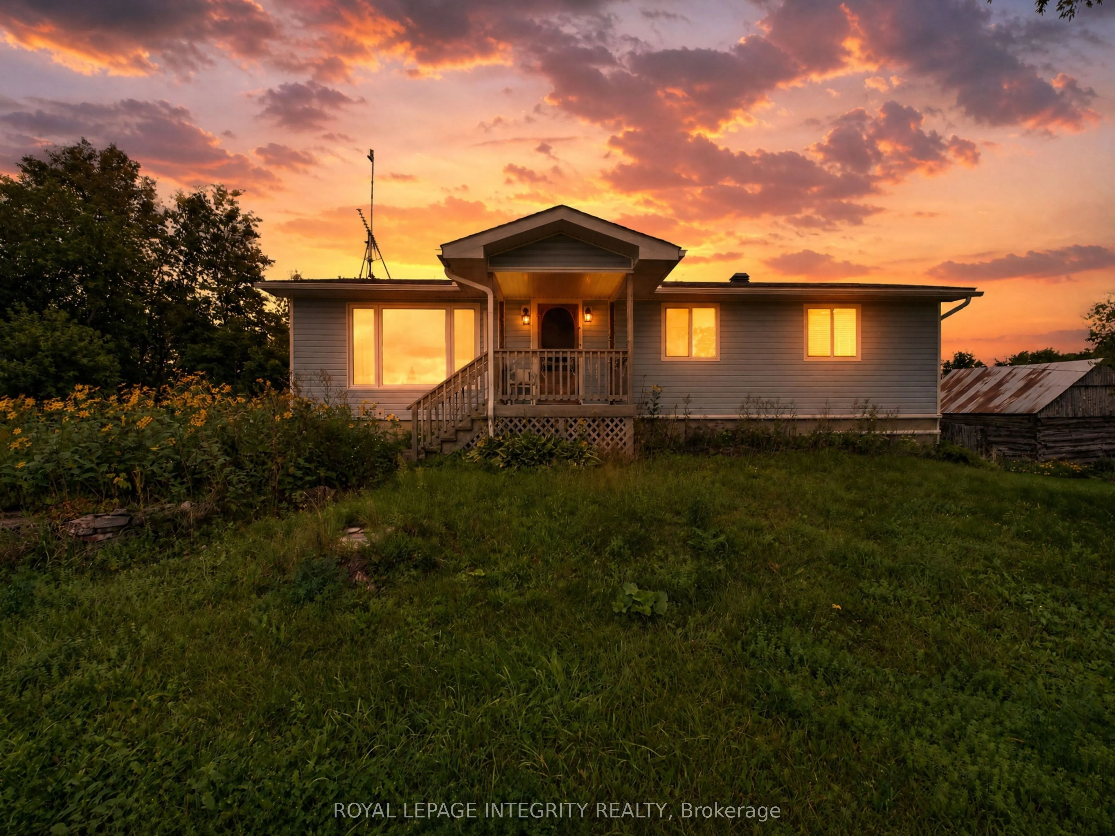 2063 Dwyer Hill Road