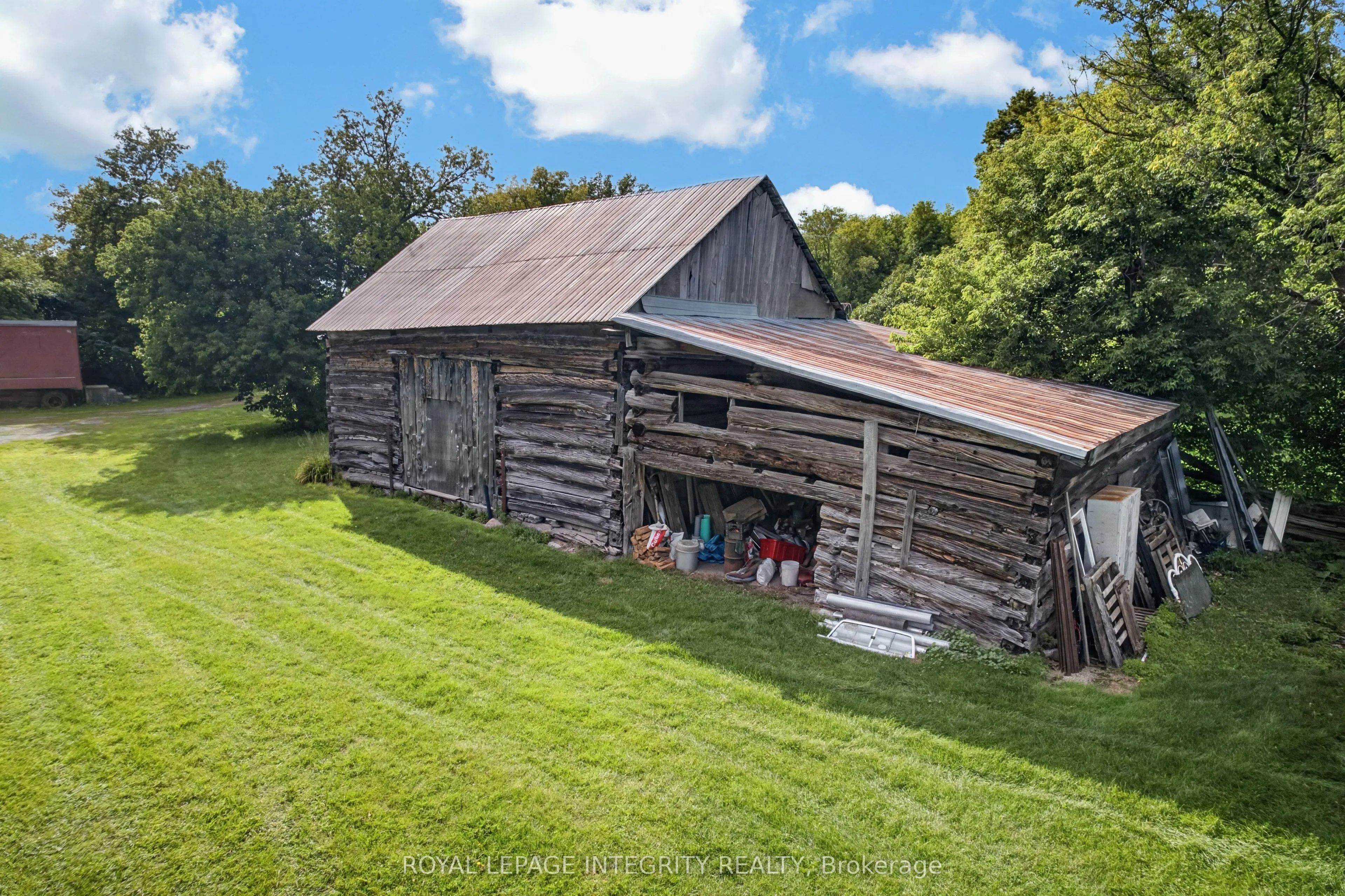 2063 Dwyer Hill Road