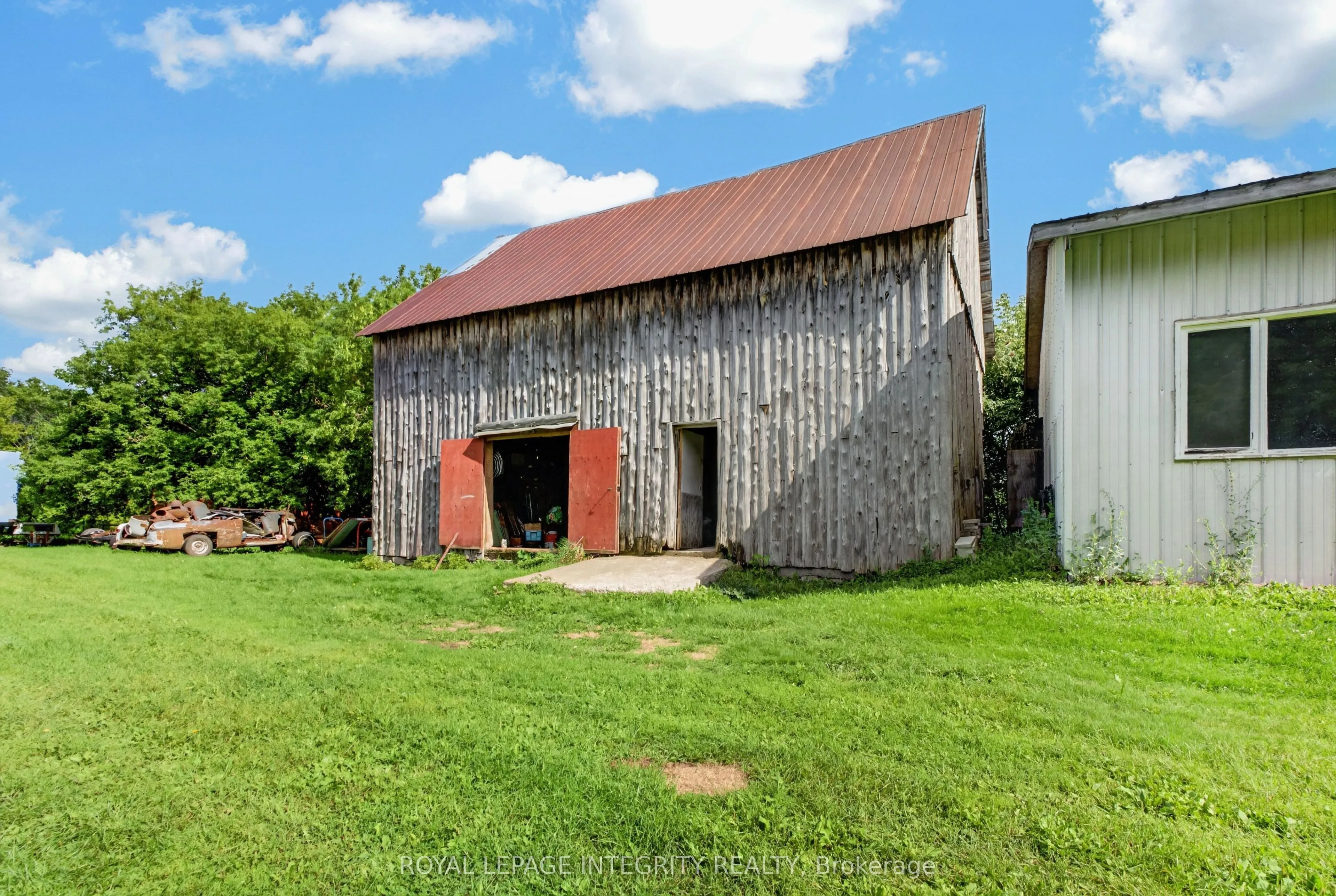 2063 Dwyer Hill Road