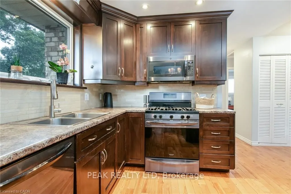 18 Mayberry Place
