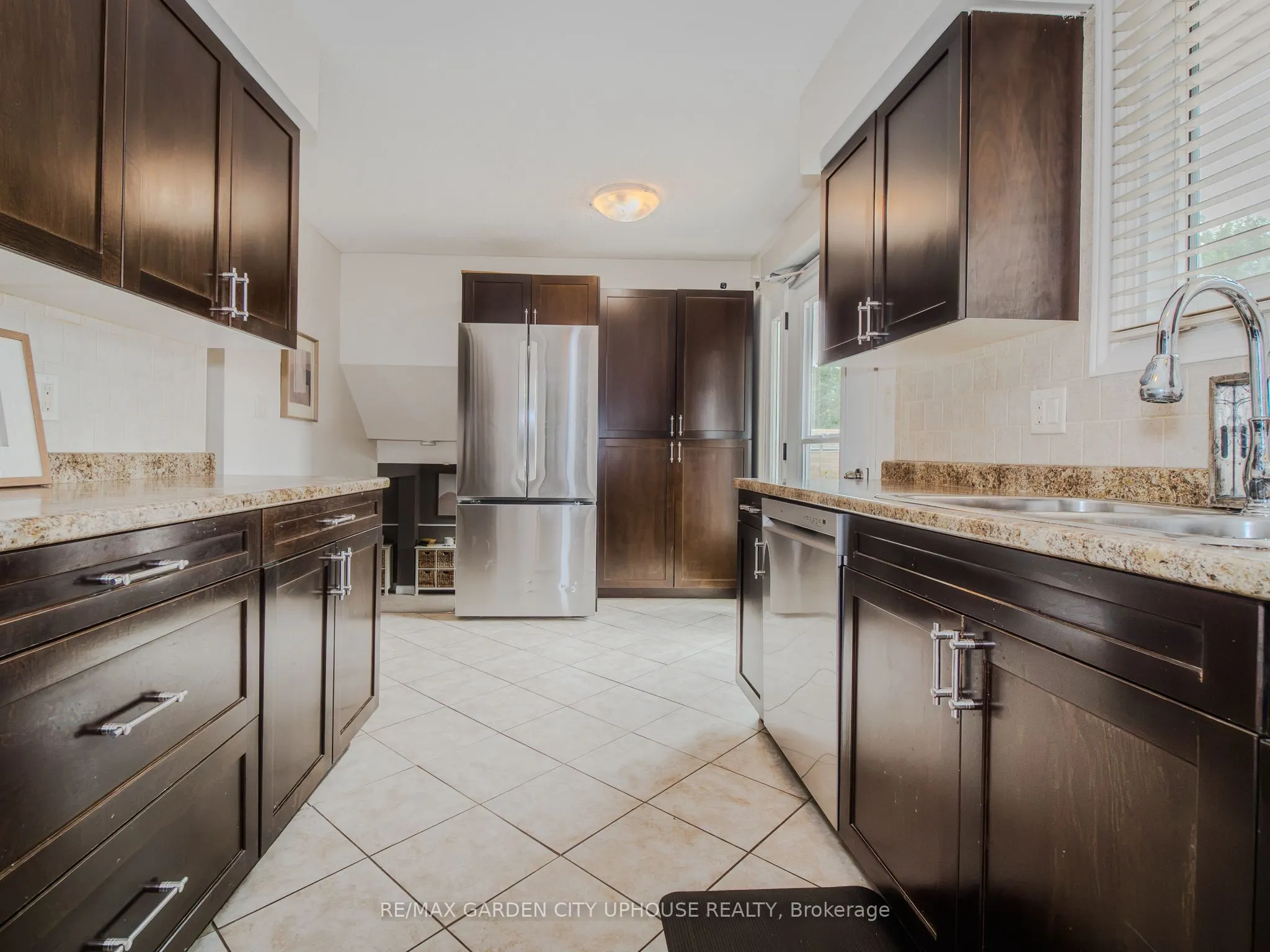 24 Greenmeadow Court