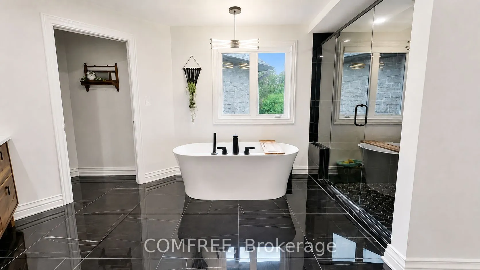 19 Maric Trail