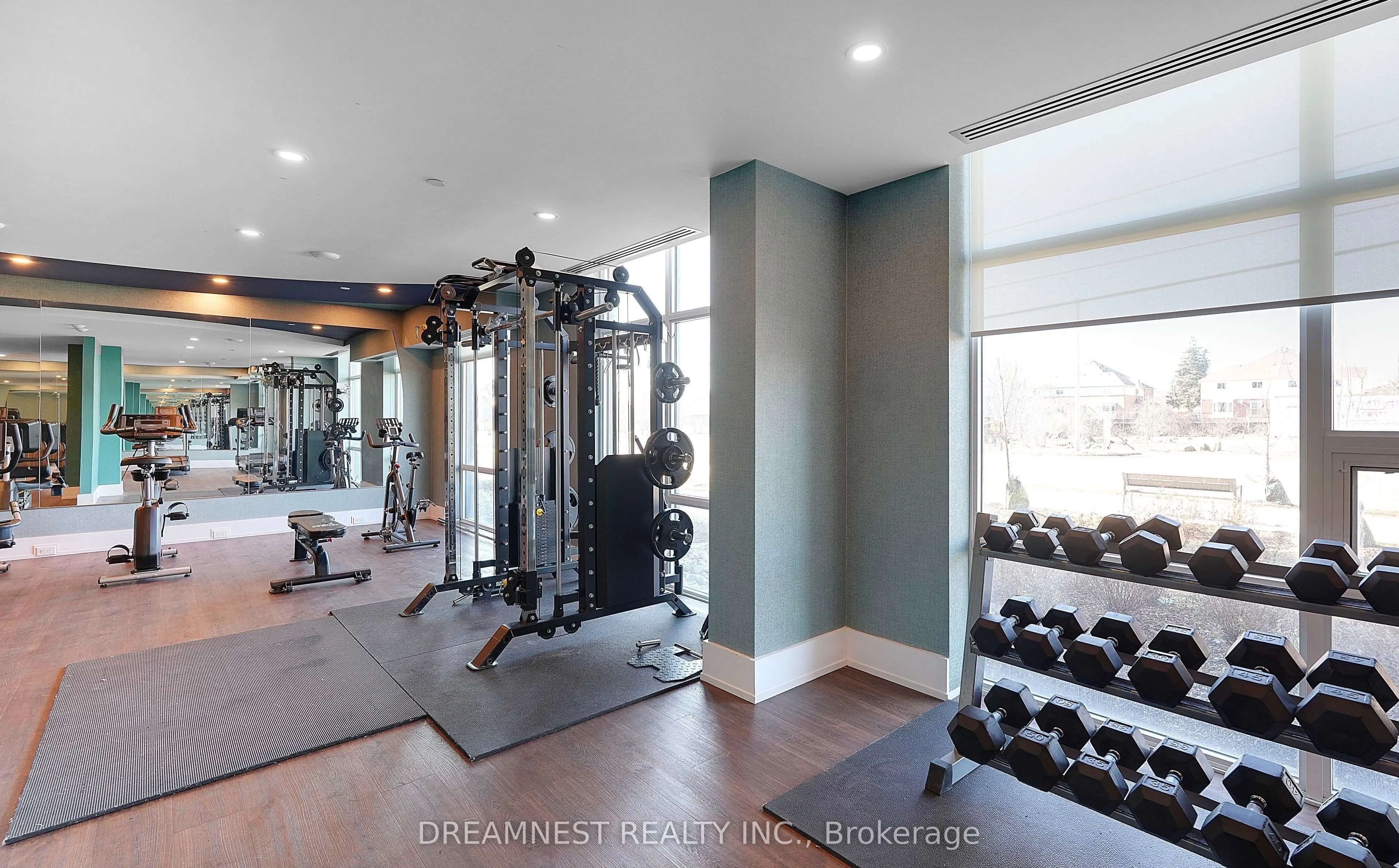 460 Dundas Street E #206