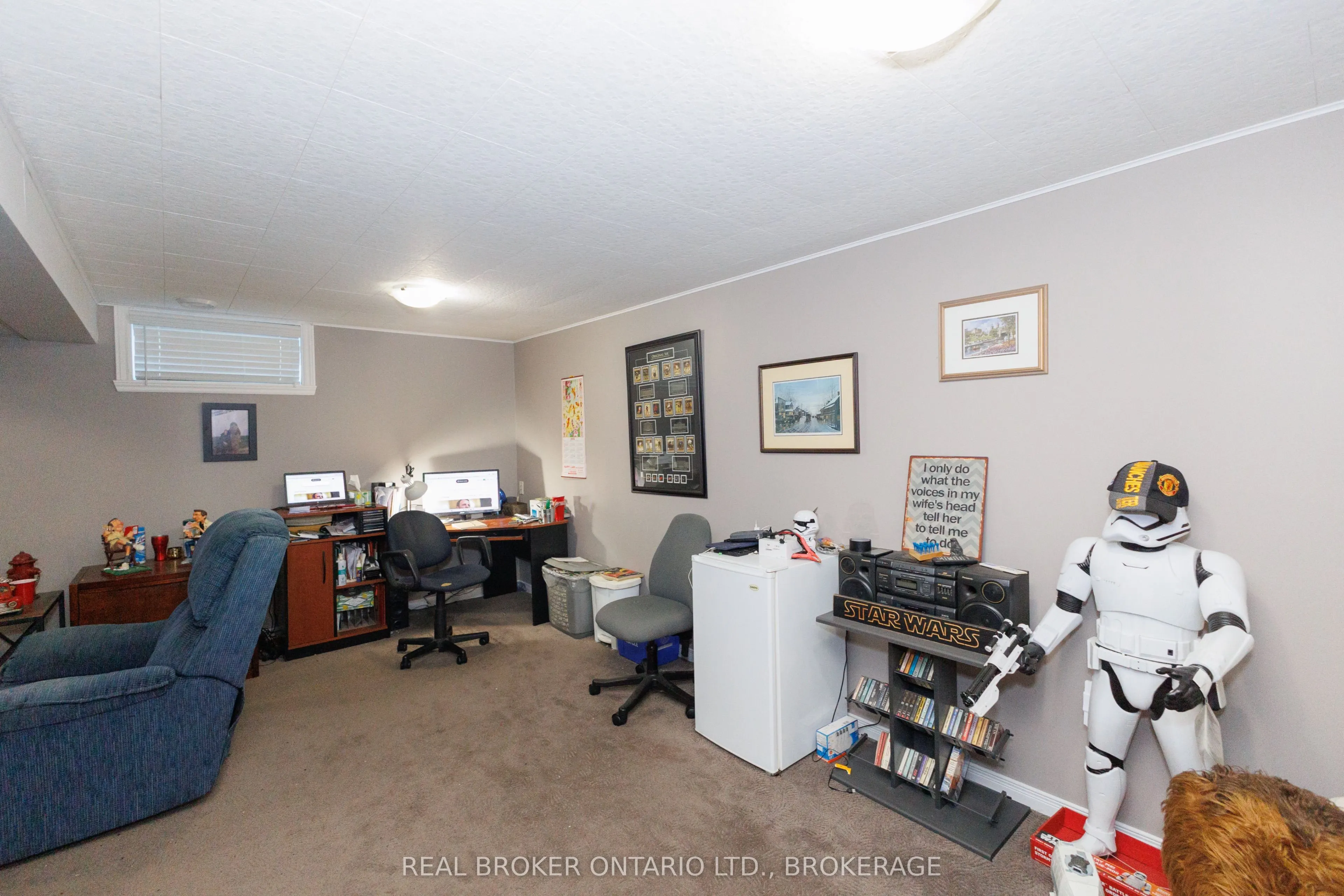 76 Kincardine Street W