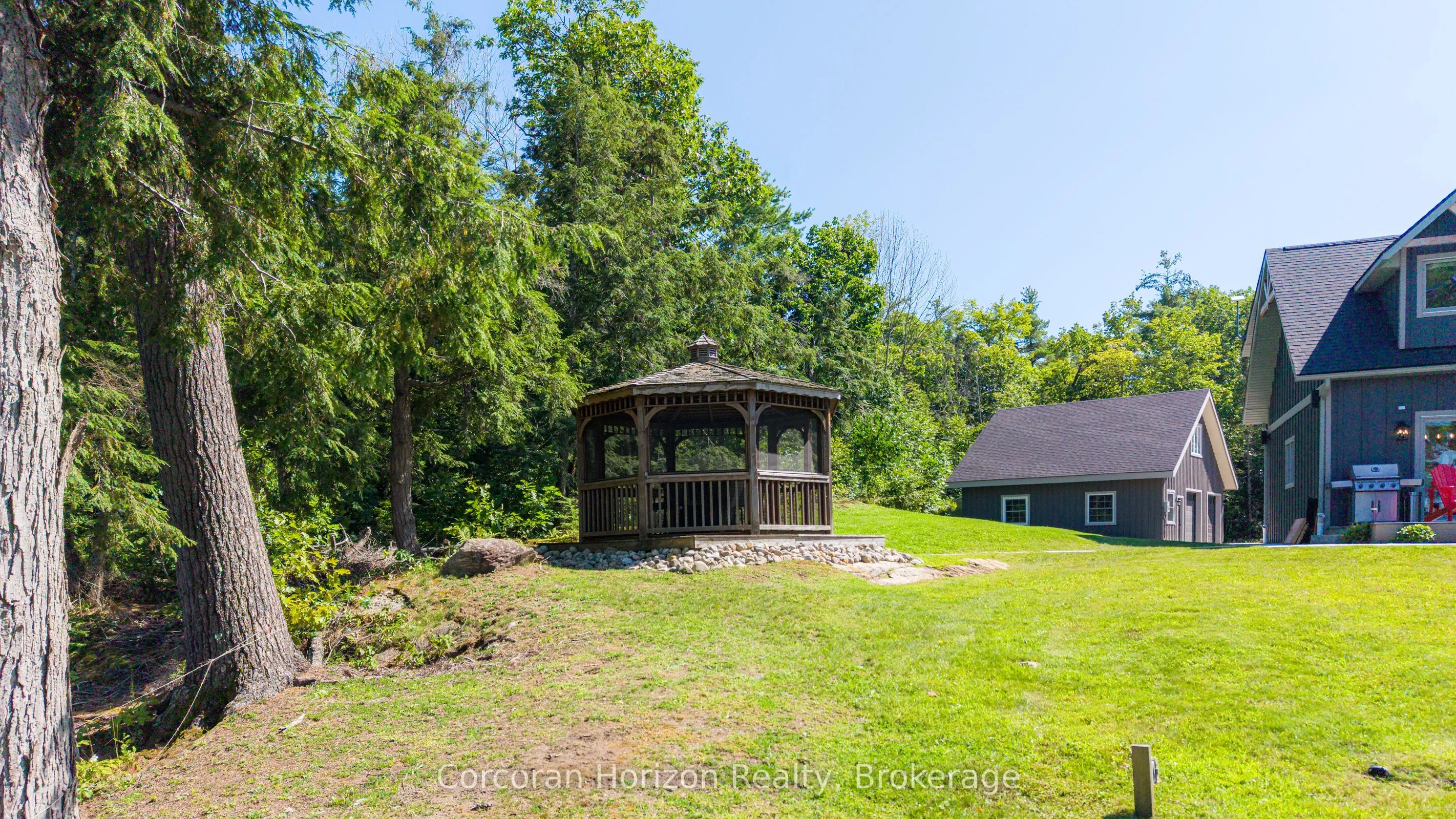 157 NICHOLSON Road
