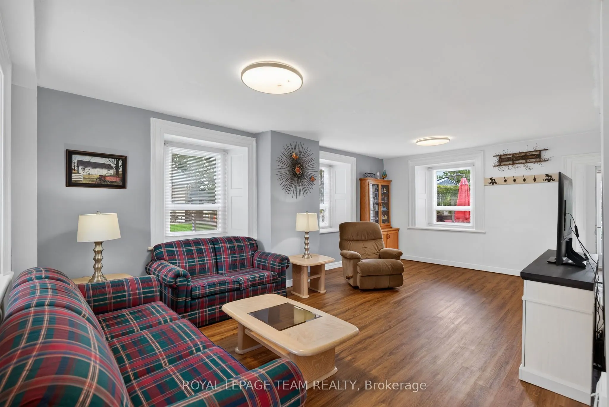 1629 River Road