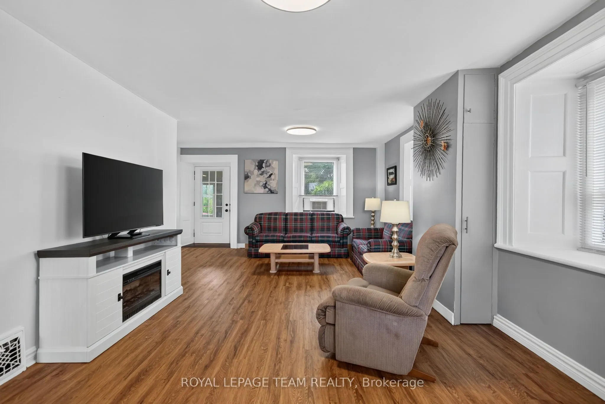 1629 River Road
