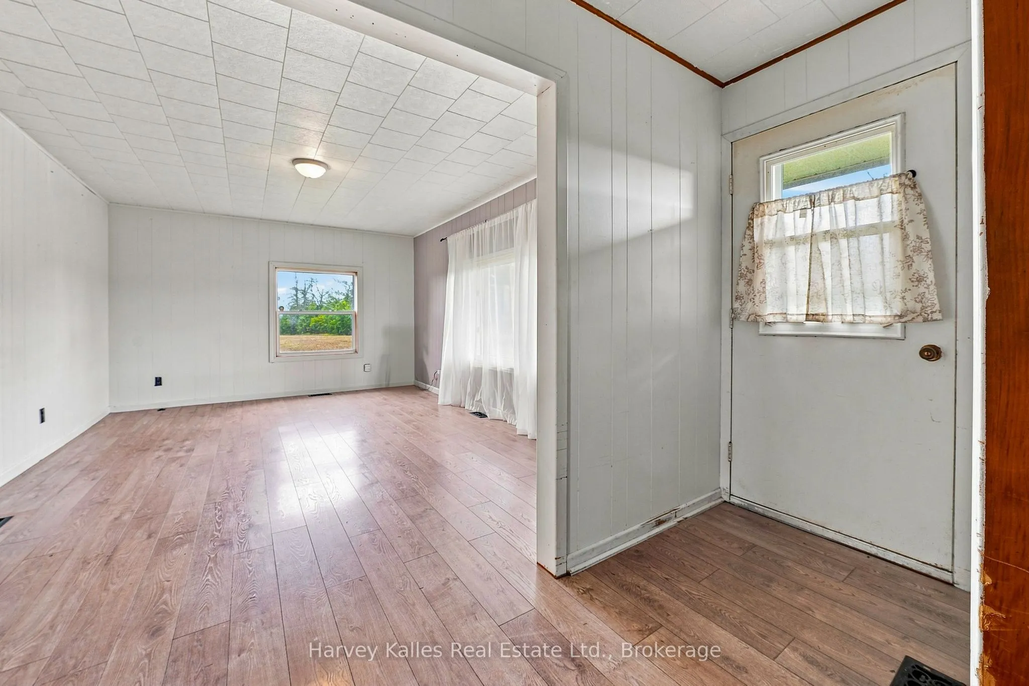 147 Caughey Road