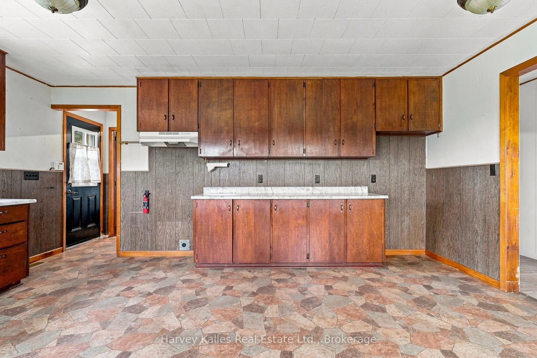 147 Caughey Road