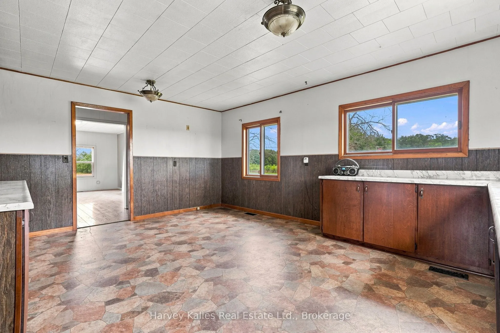 147 Caughey Road
