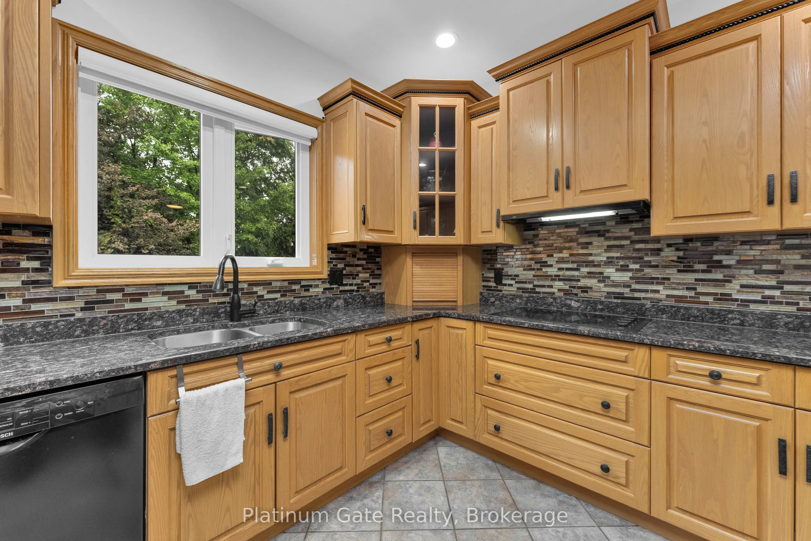 150 Seymour Crescent