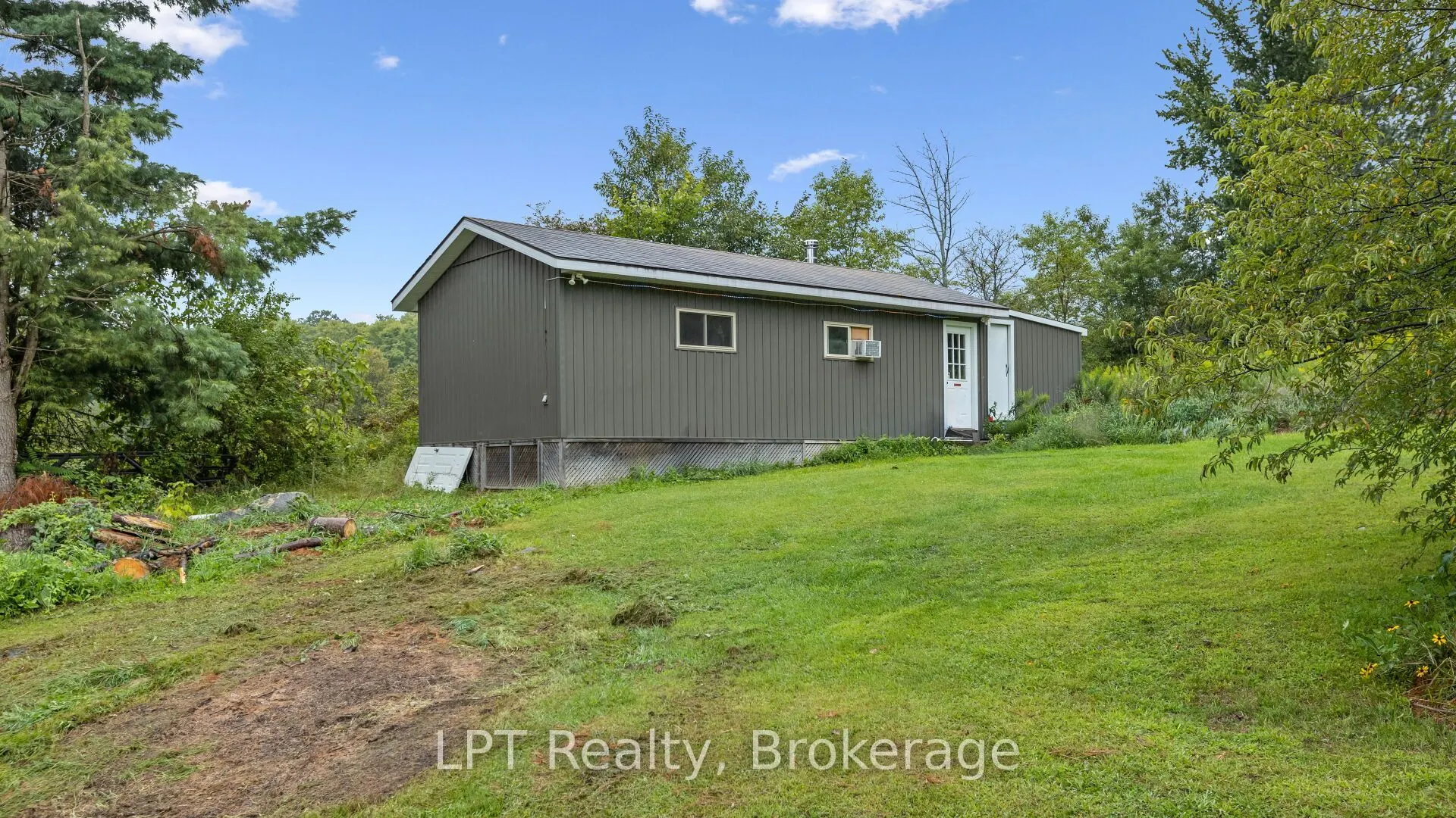 1043 Deloro Road