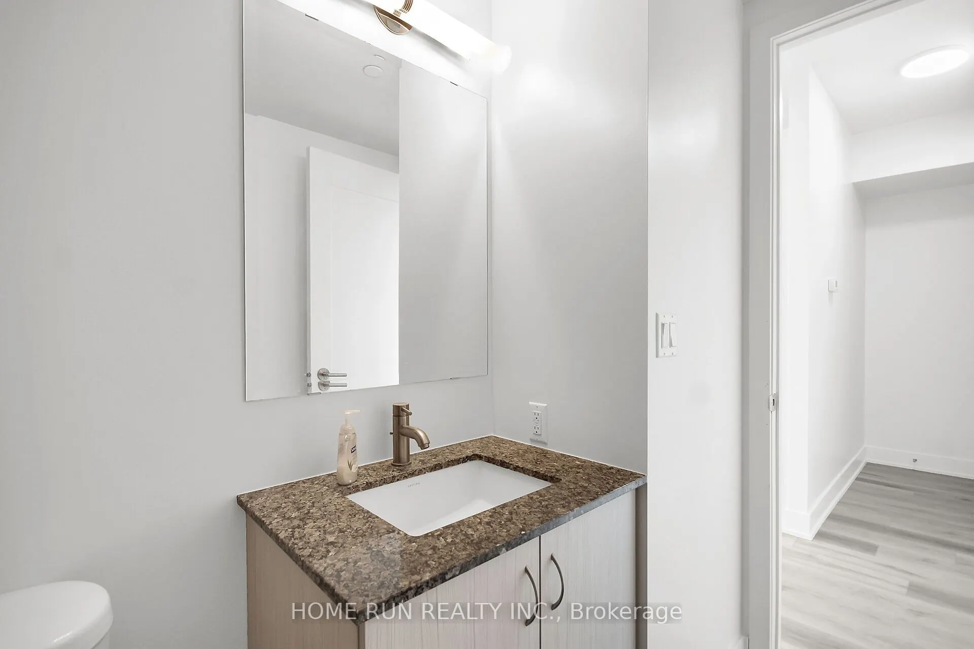 485 Richmond Road #1507