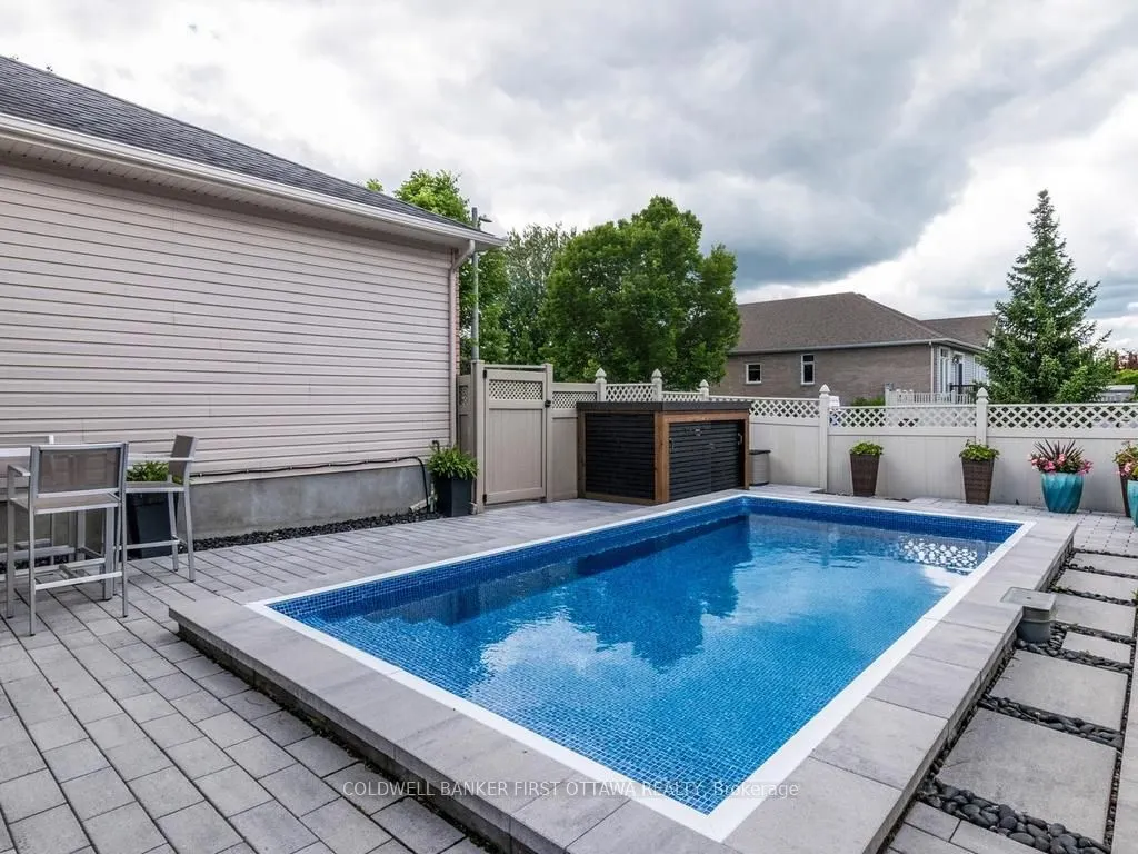1134 Stittsville Main Street
