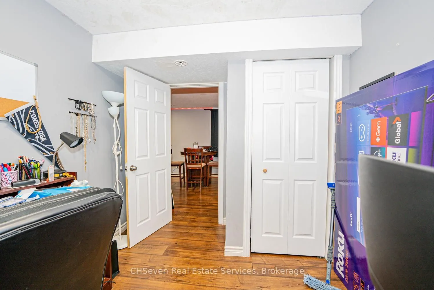 373 Thomas Slee Drive