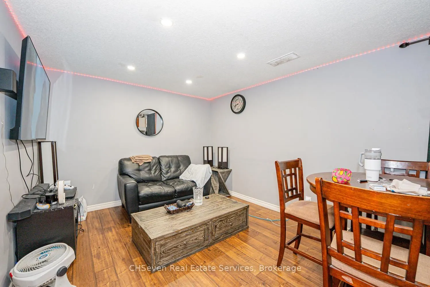 373 Thomas Slee Drive