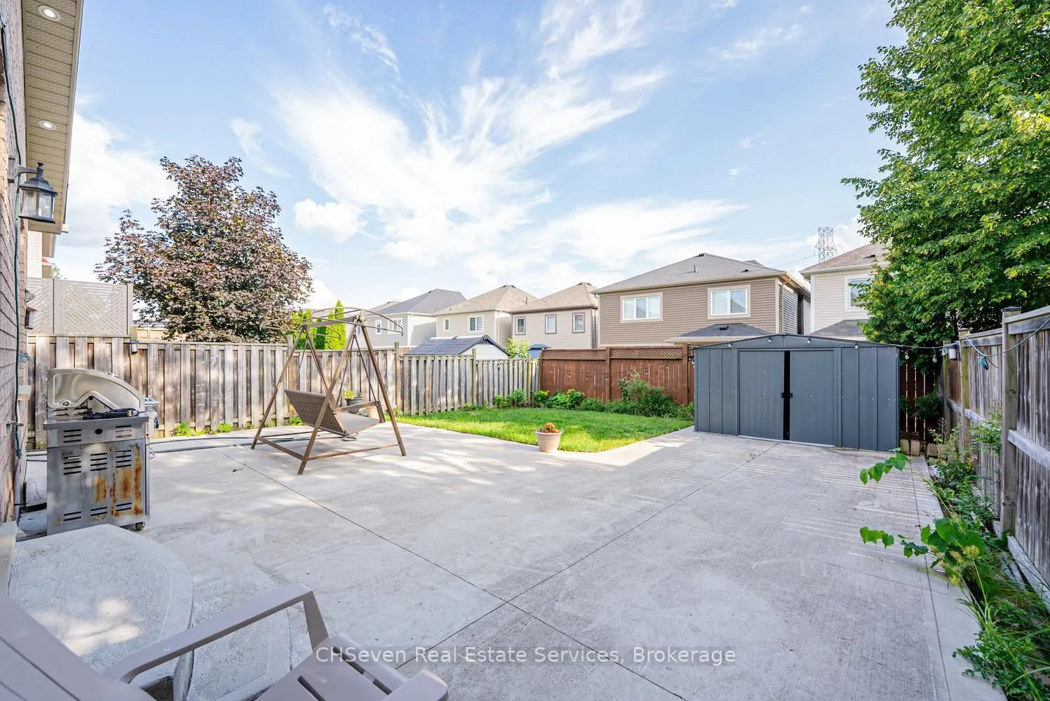 373 Thomas Slee Drive