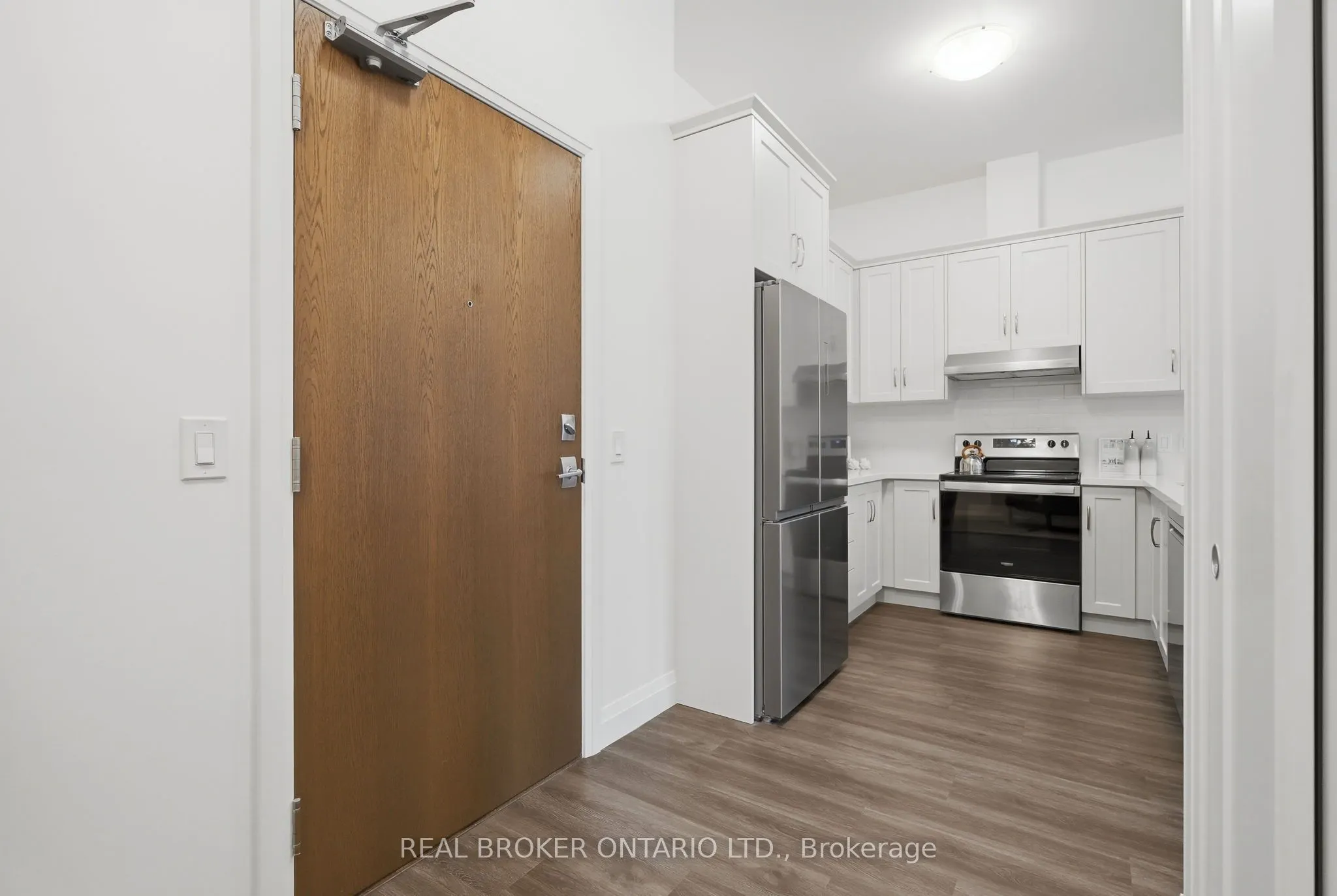 30 Hamilton Street S #101