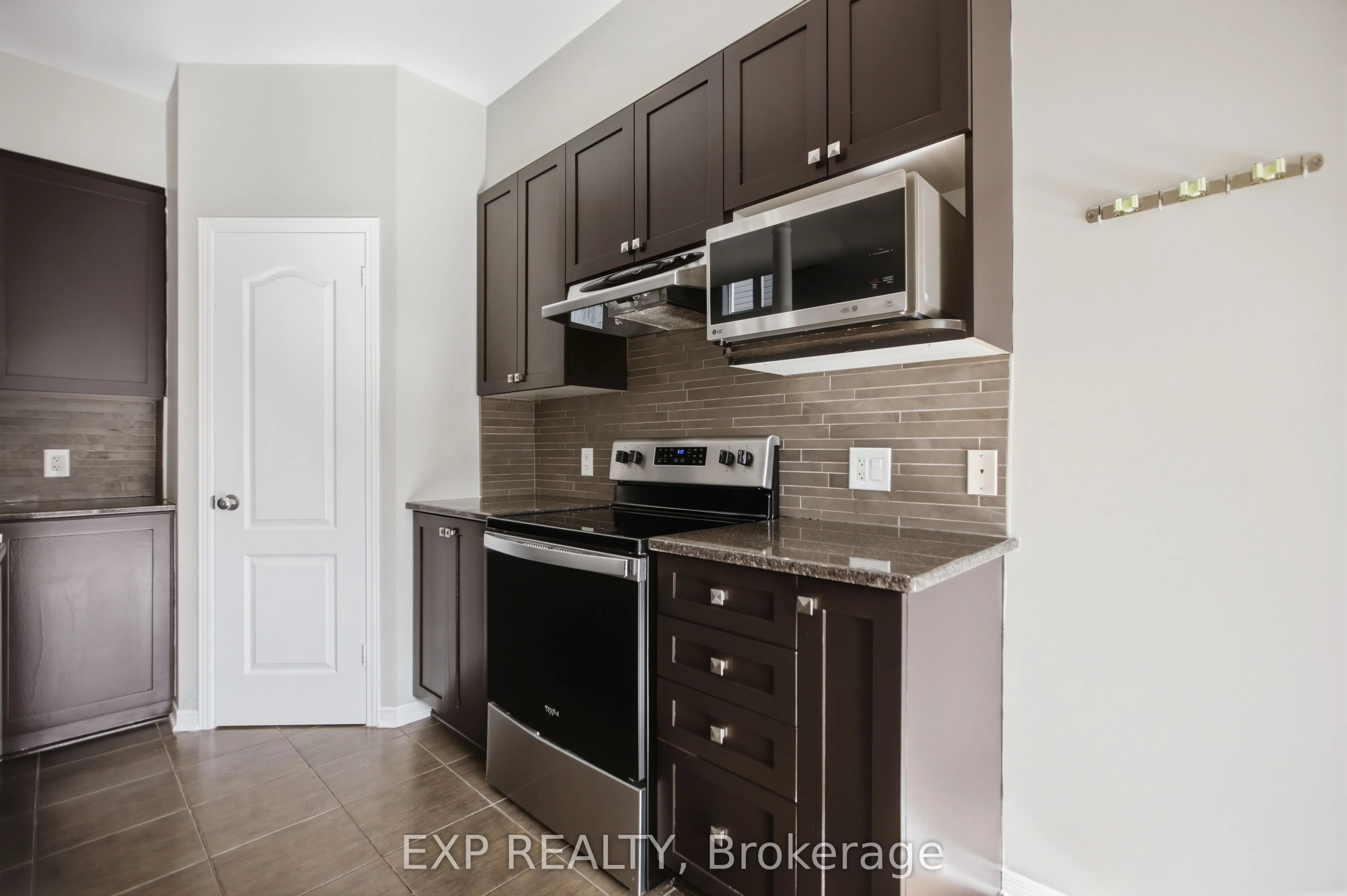 237 EYE BRIGHT Crescent