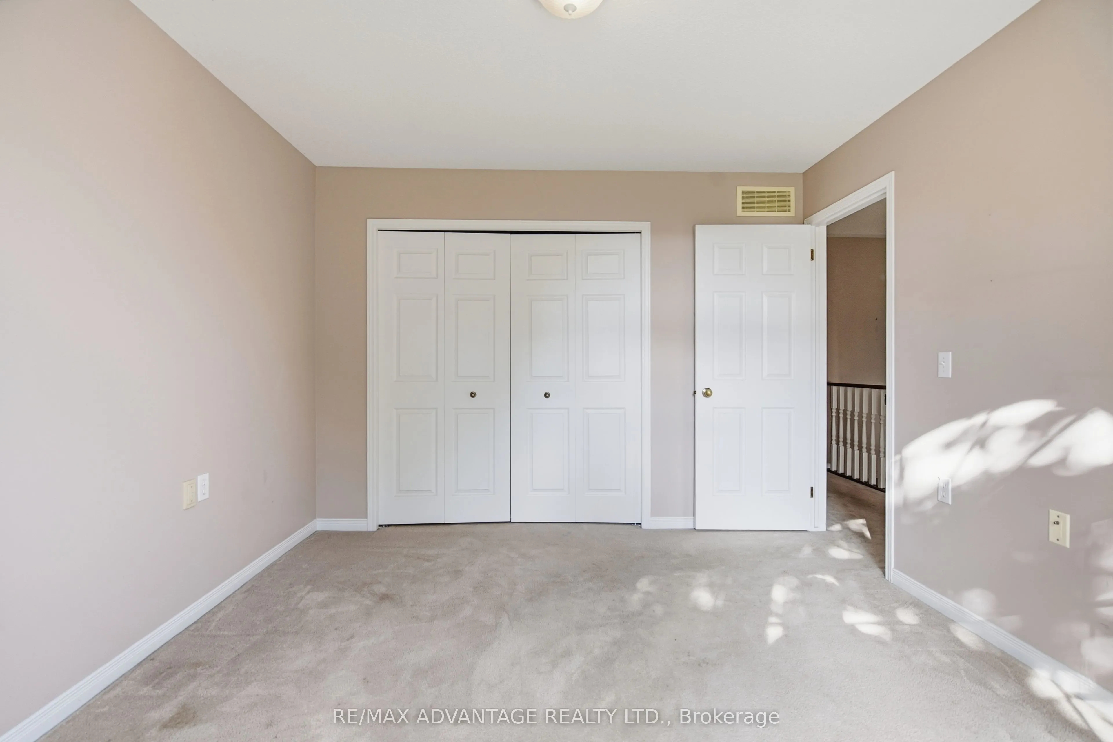 122 Sherwood Forest Square #18