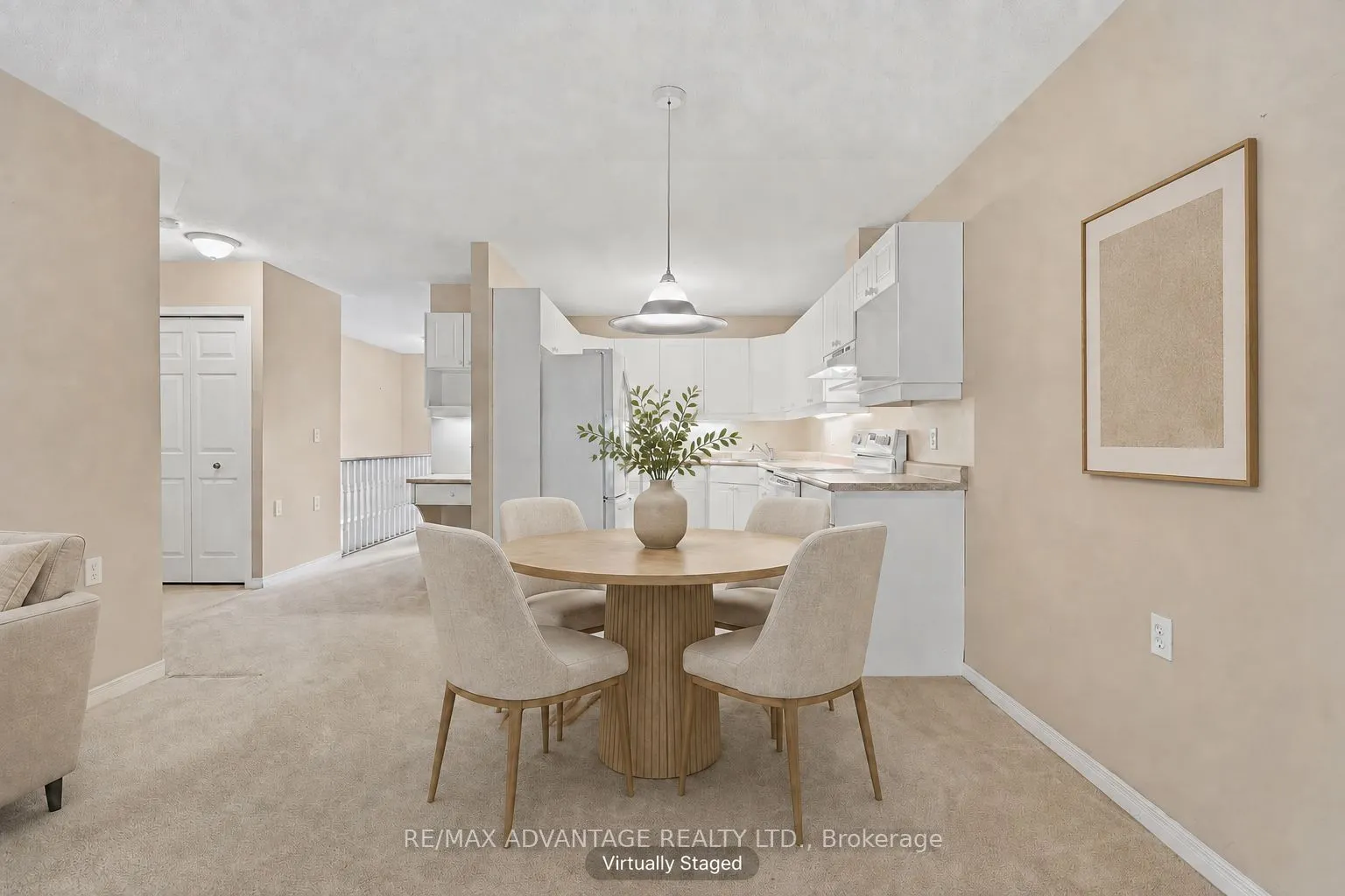 122 Sherwood Forest Square #18