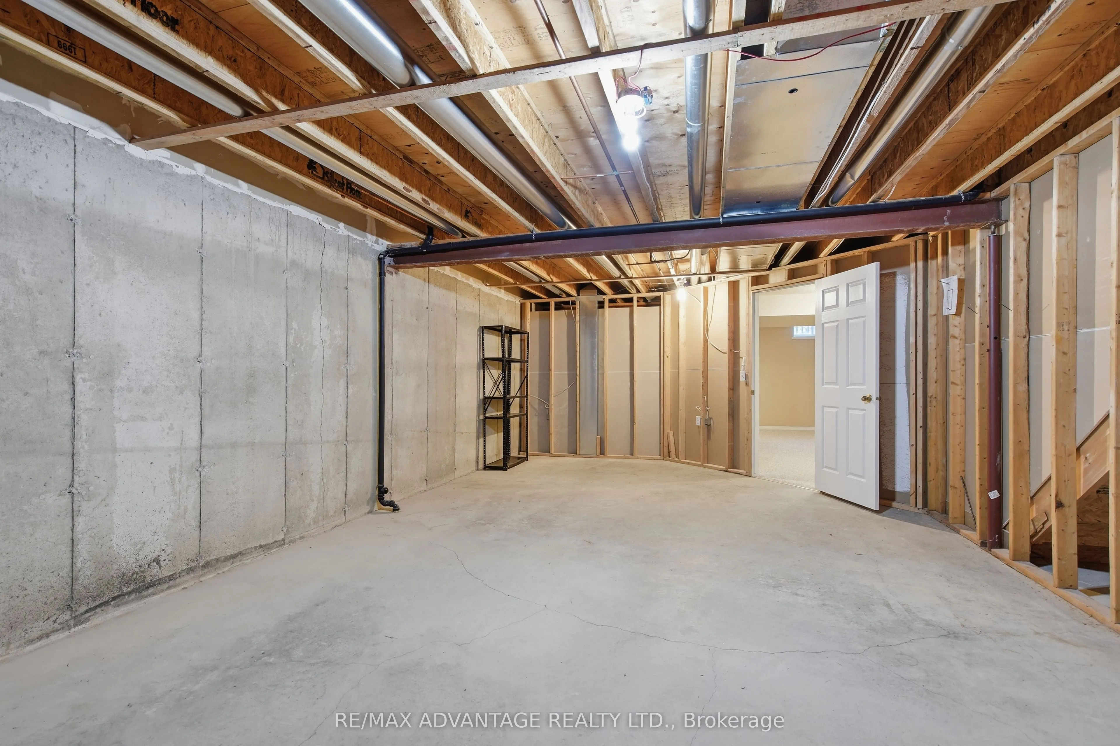 122 Sherwood Forest Square #18
