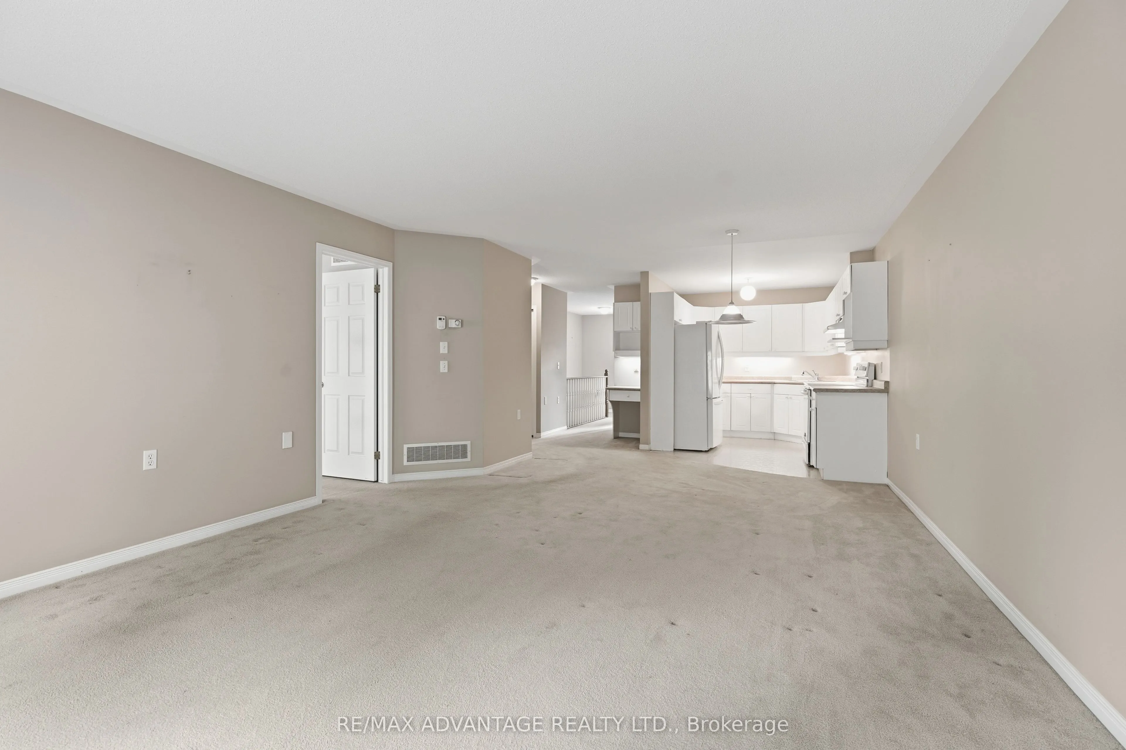 122 Sherwood Forest Square #18