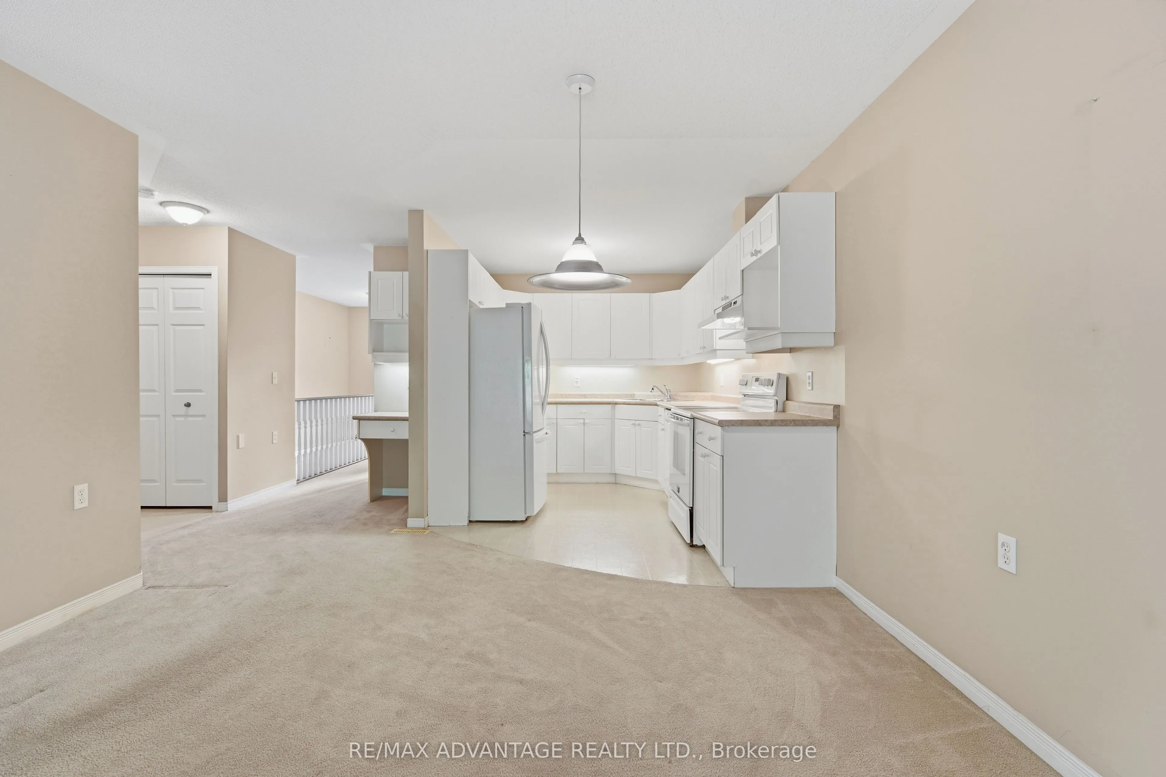 122 Sherwood Forest Square #18