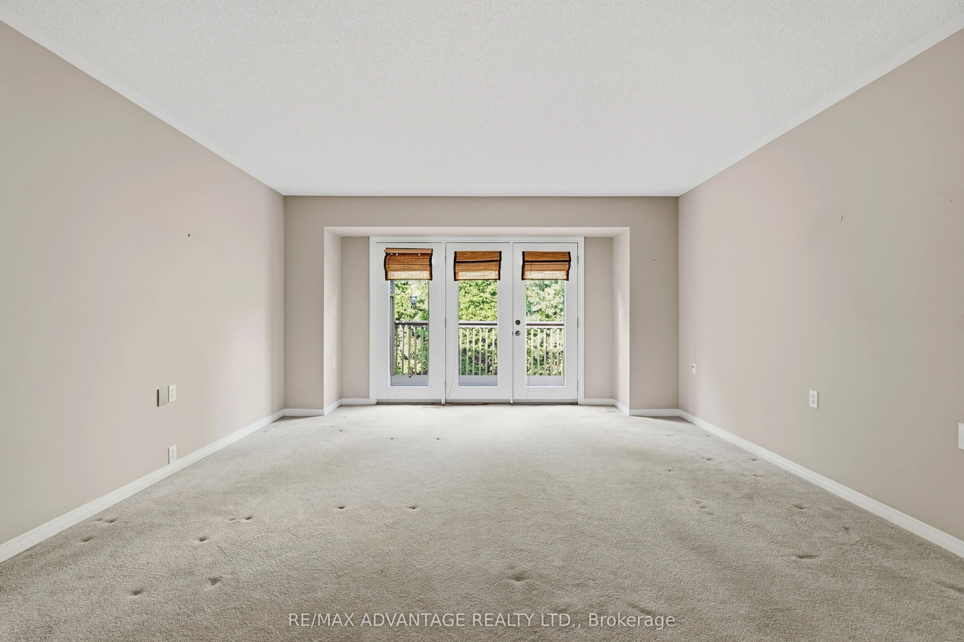 122 Sherwood Forest Square #18