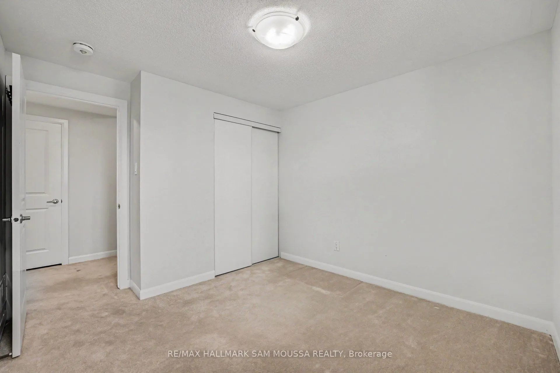 215 Eldorado Private #A