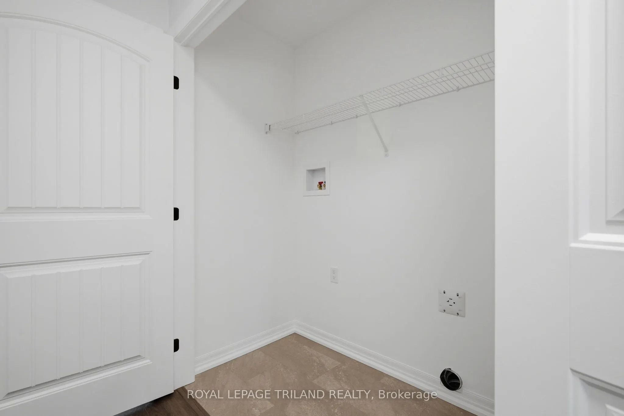 154 STYLES Drive
