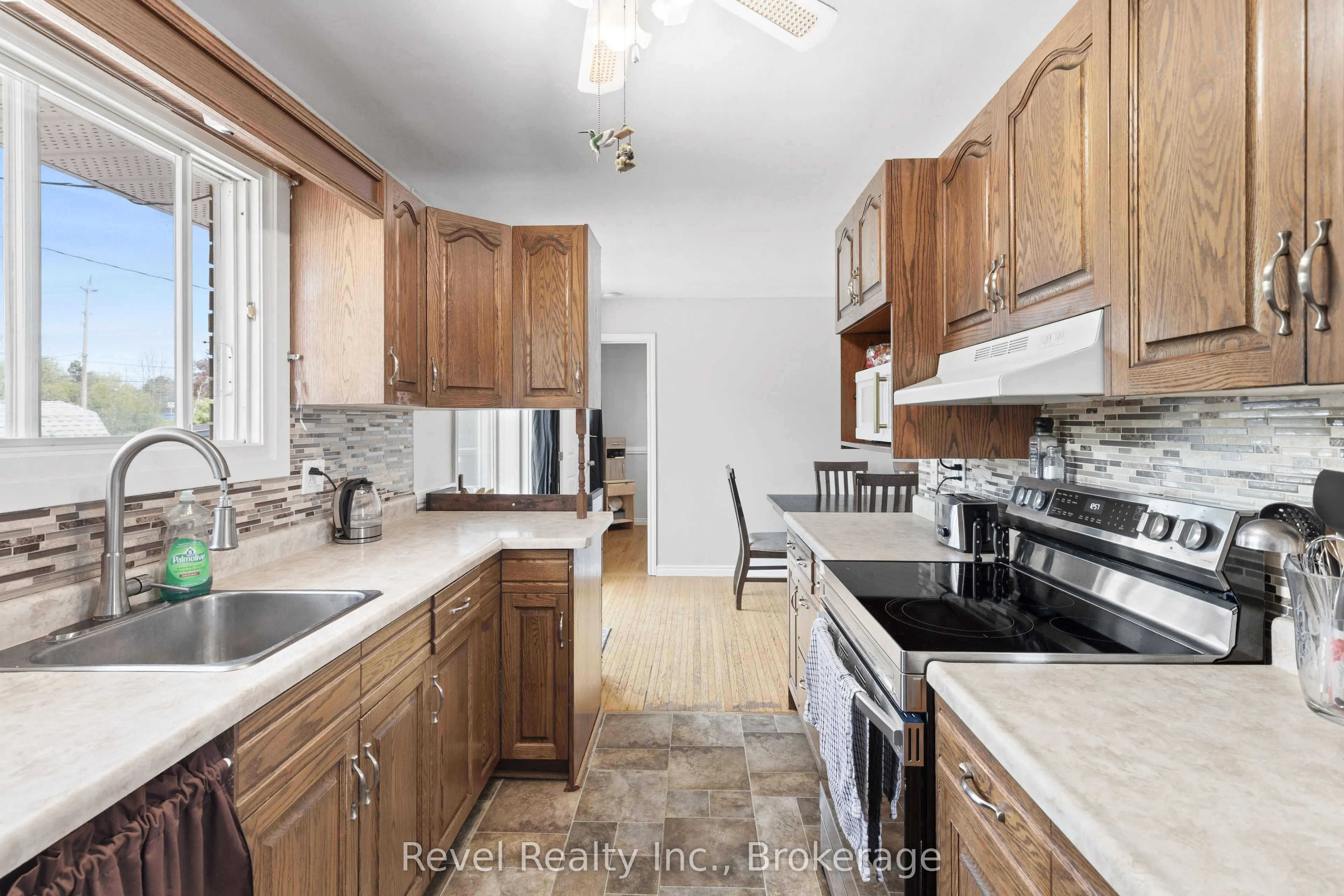 42 Kawartha Drive