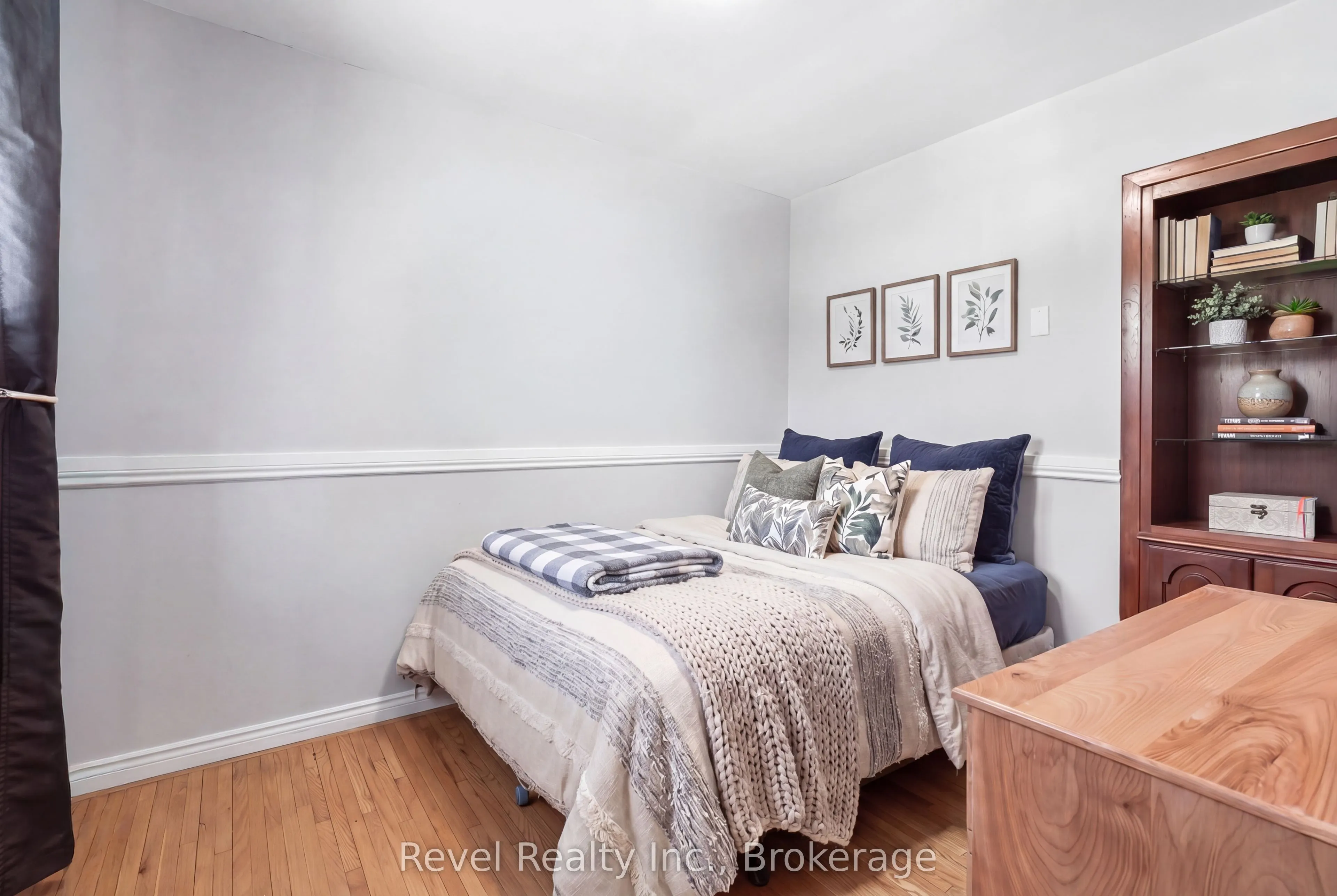 42 Kawartha Drive