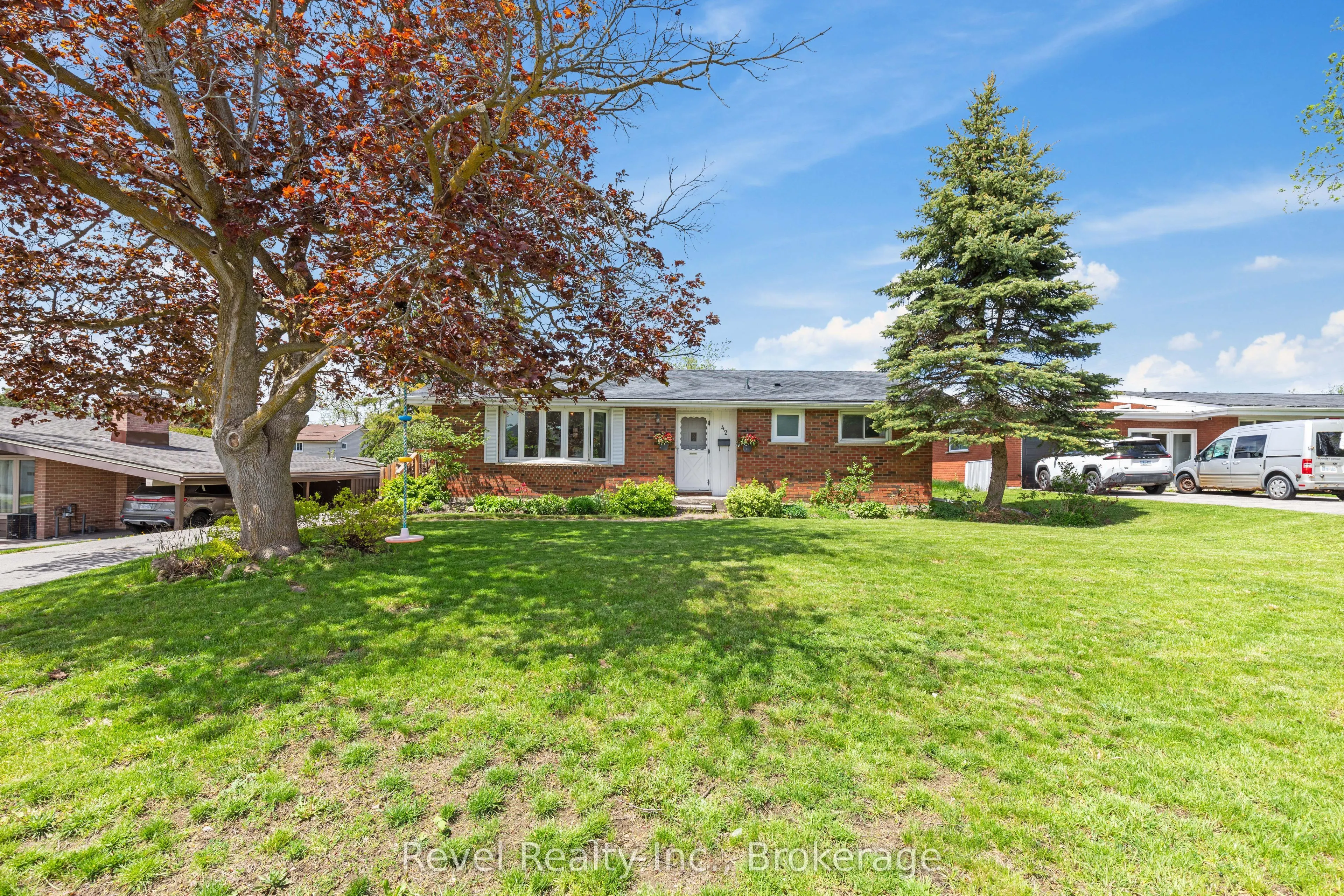 42 Kawartha Drive