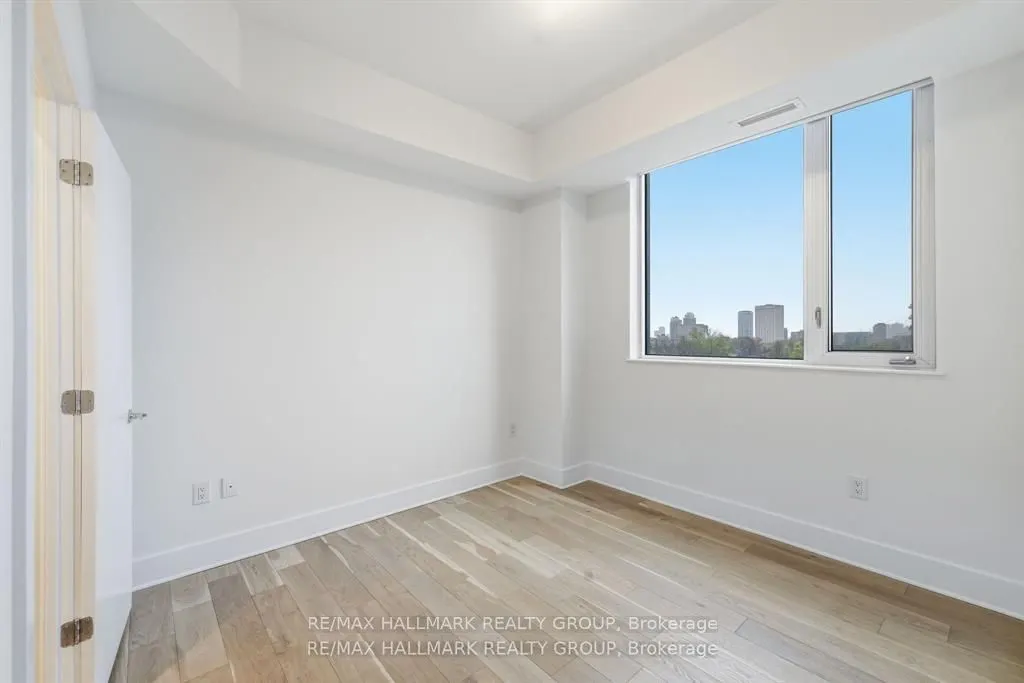 101 Richmond Road #611