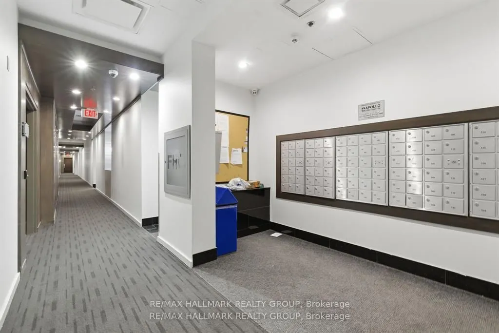 101 Richmond Road #611