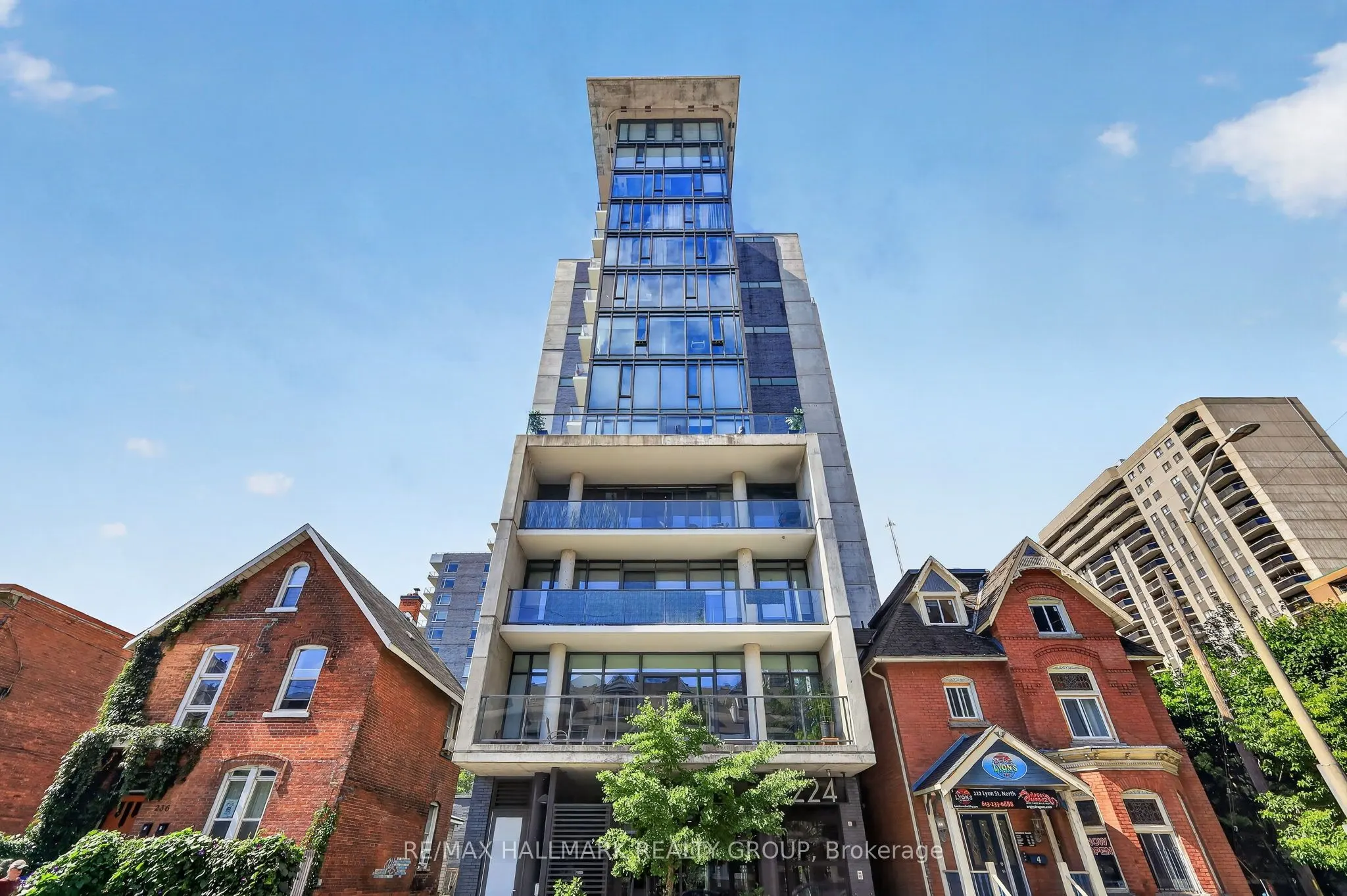 224 Lyon Street N #1613