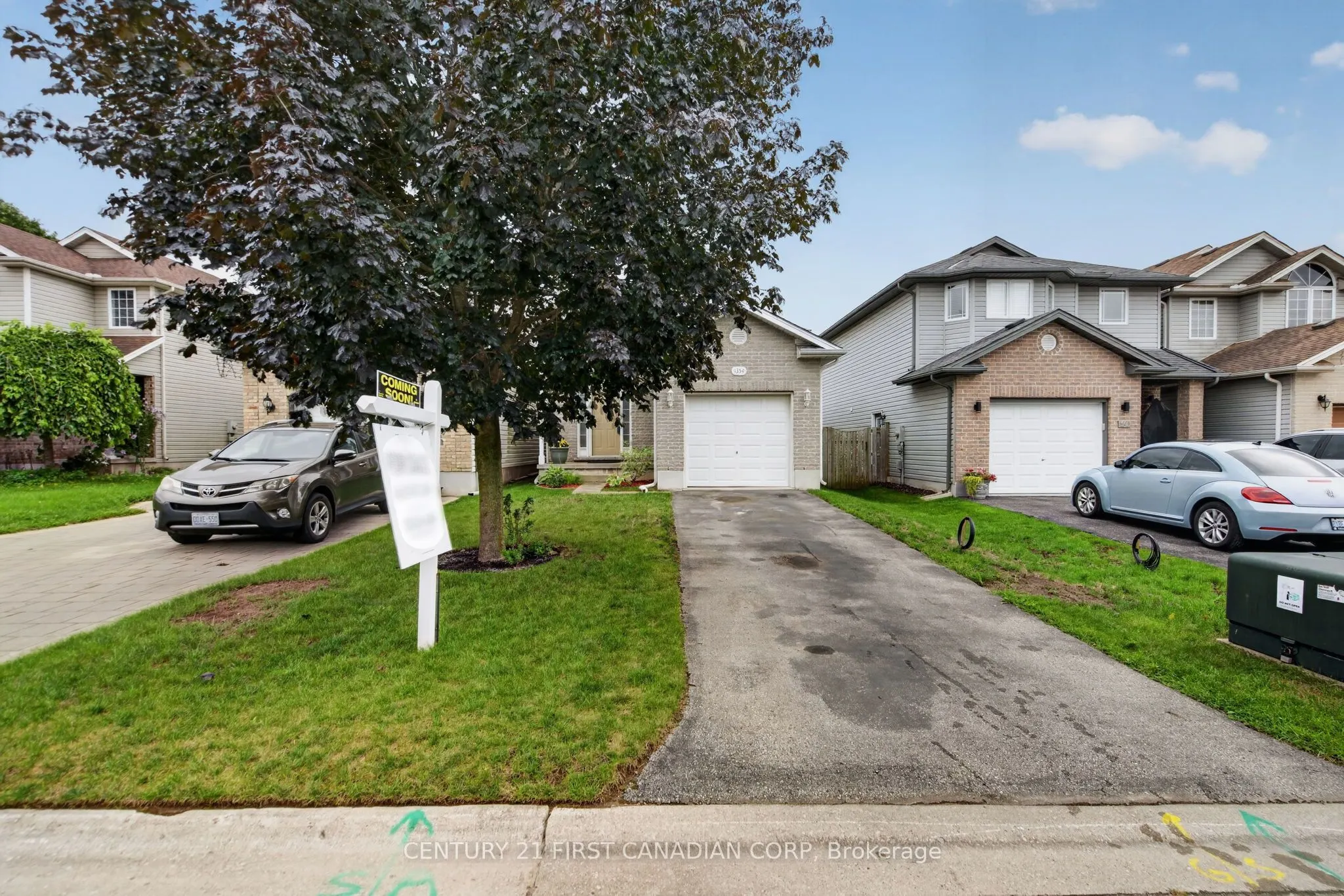 1354 Aspenridge Crescent