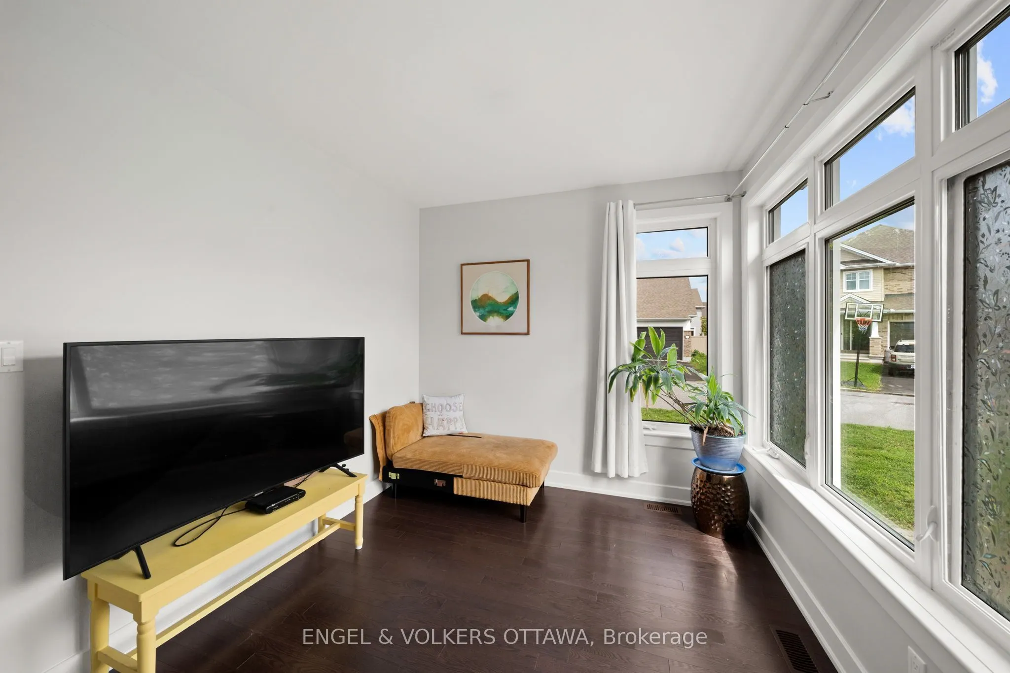 538 Silverbell Crescent